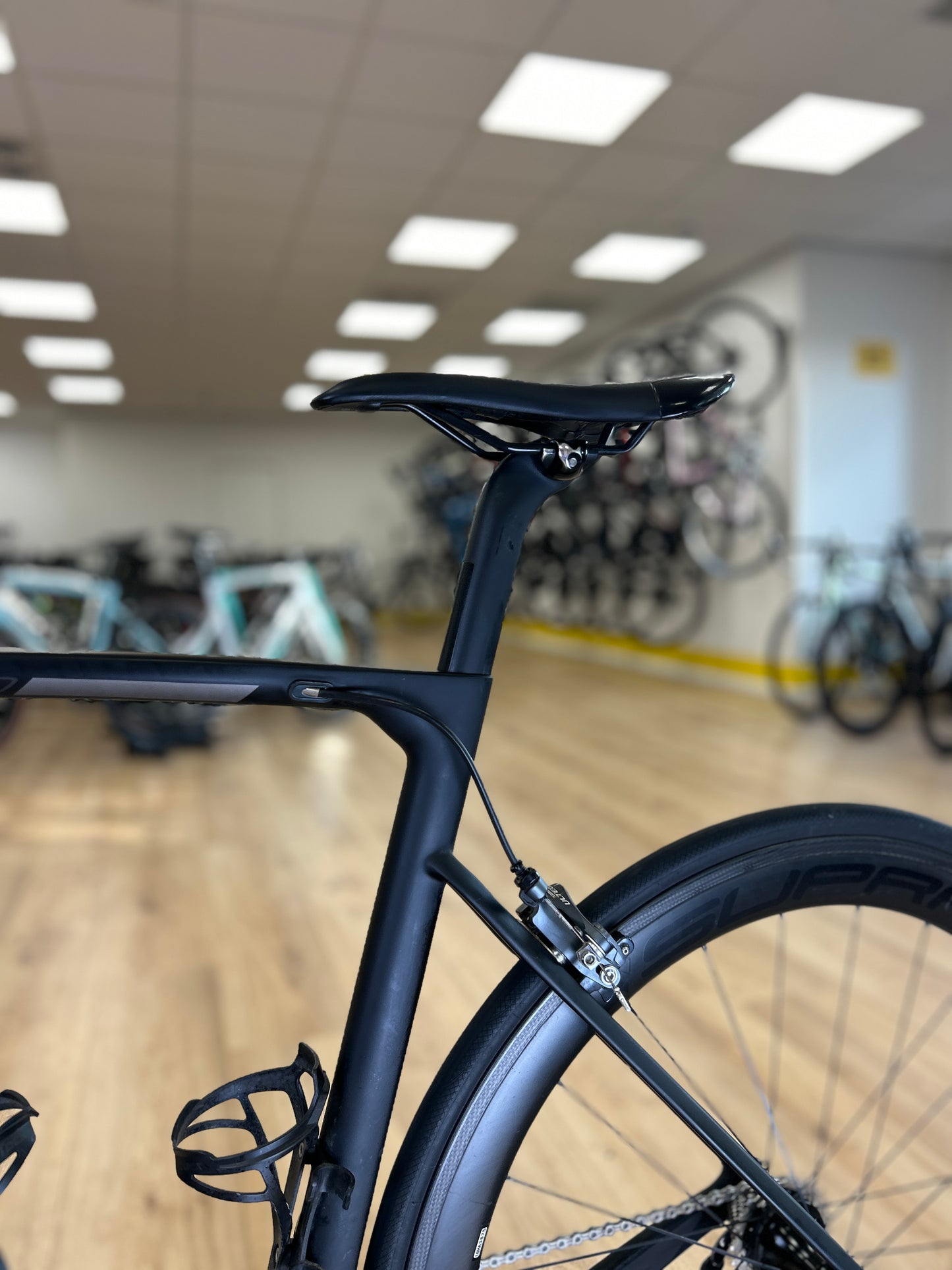 Sensa Giulia Aero Di2 Carbon Racefiets