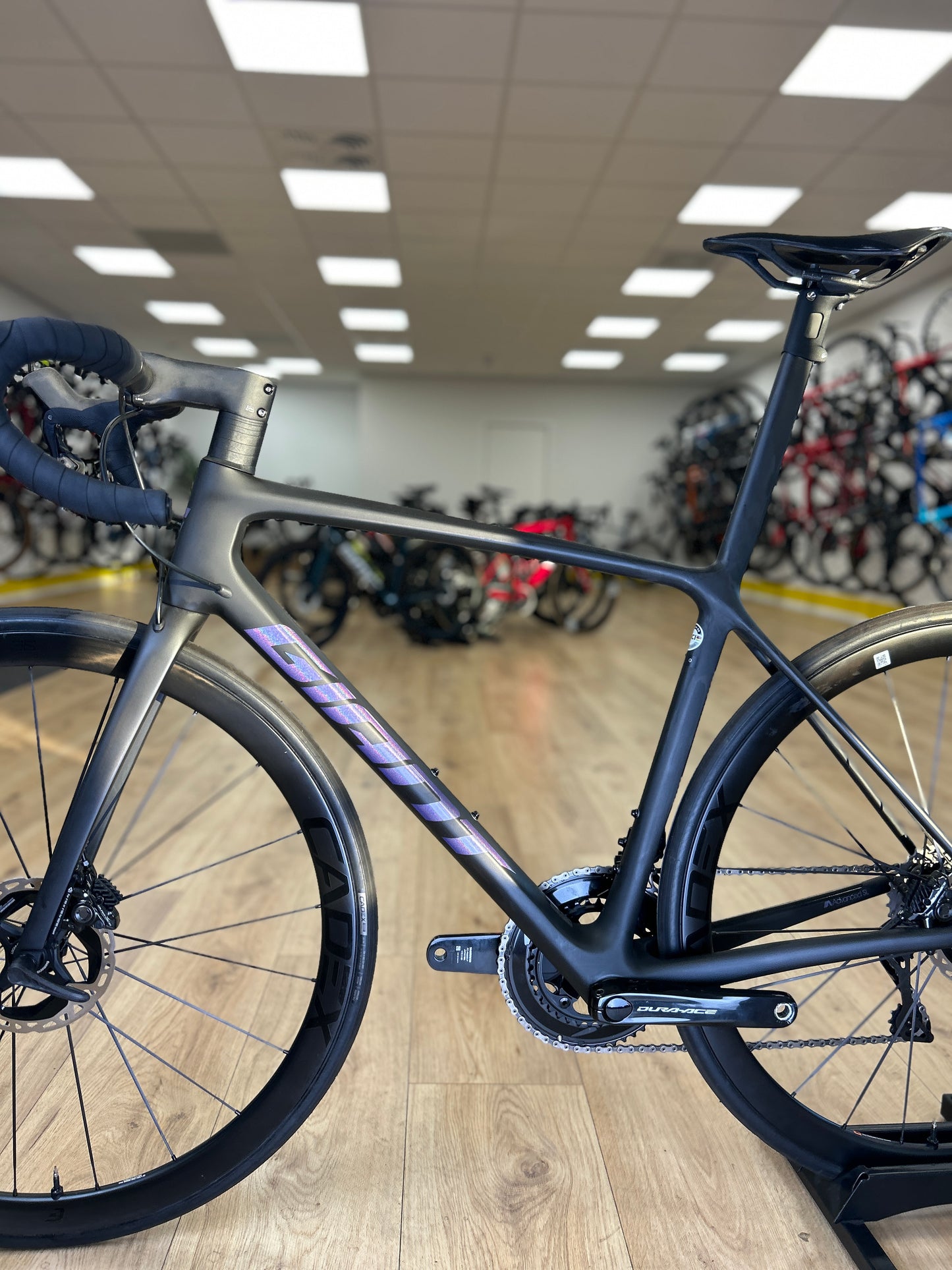 SHOWROOM MODEL Giant TCR Advanced SL Disc 0 Di2 Carbon Racefiets