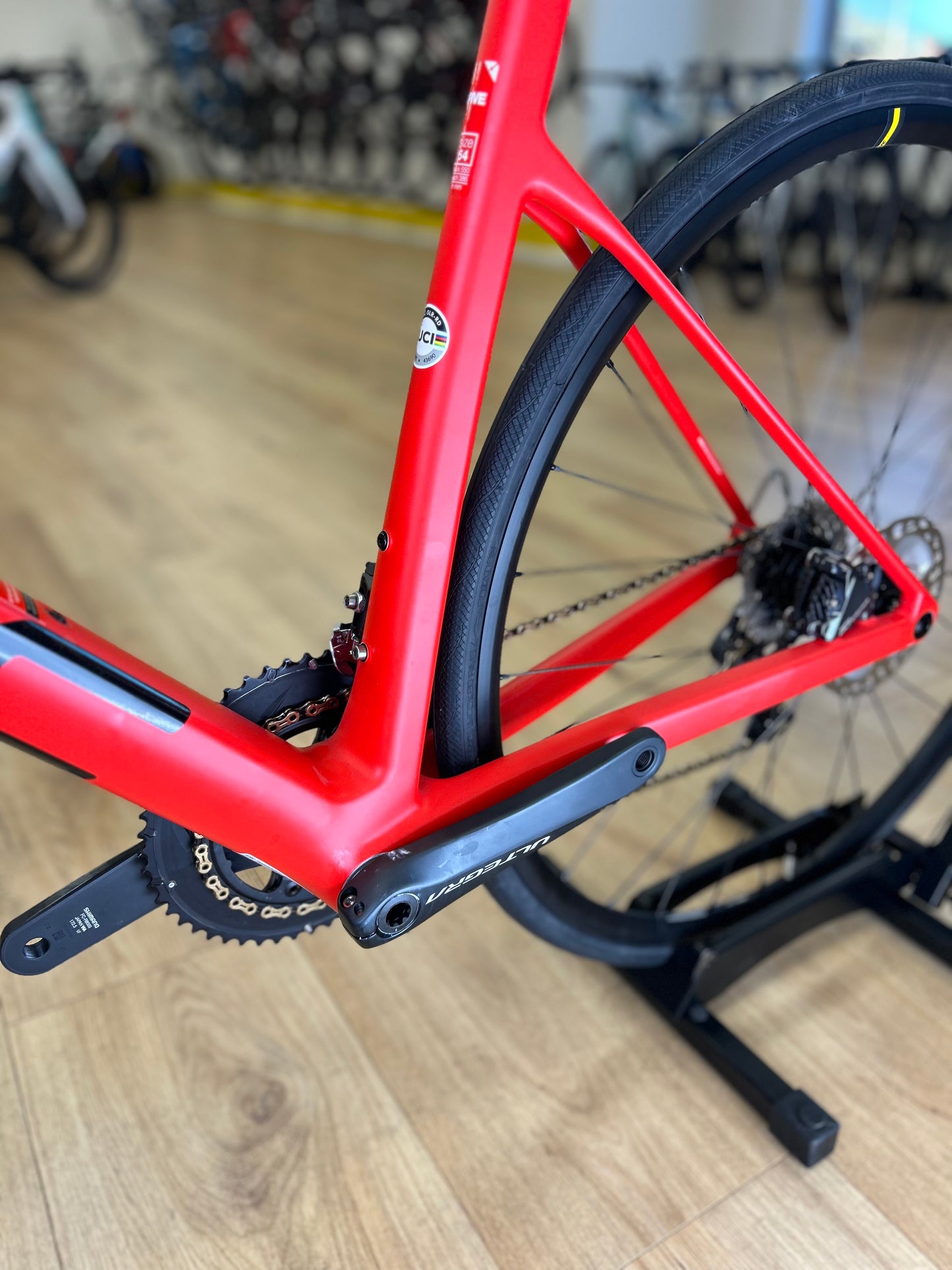 NEW BMC TeamMachine Carbon Disc Racefiets
