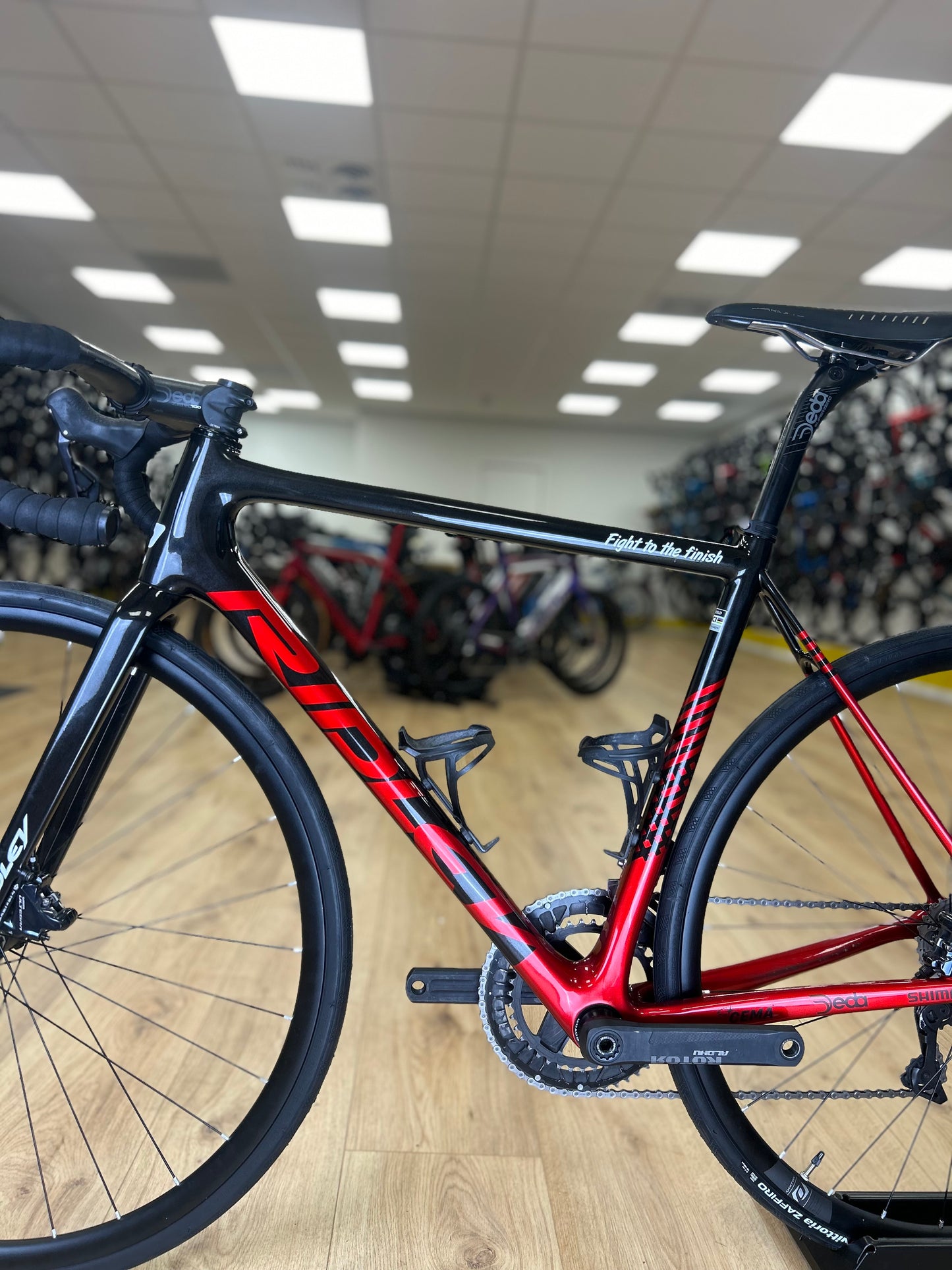 Ridley Helium Di2 Carbon Disc Racefiets