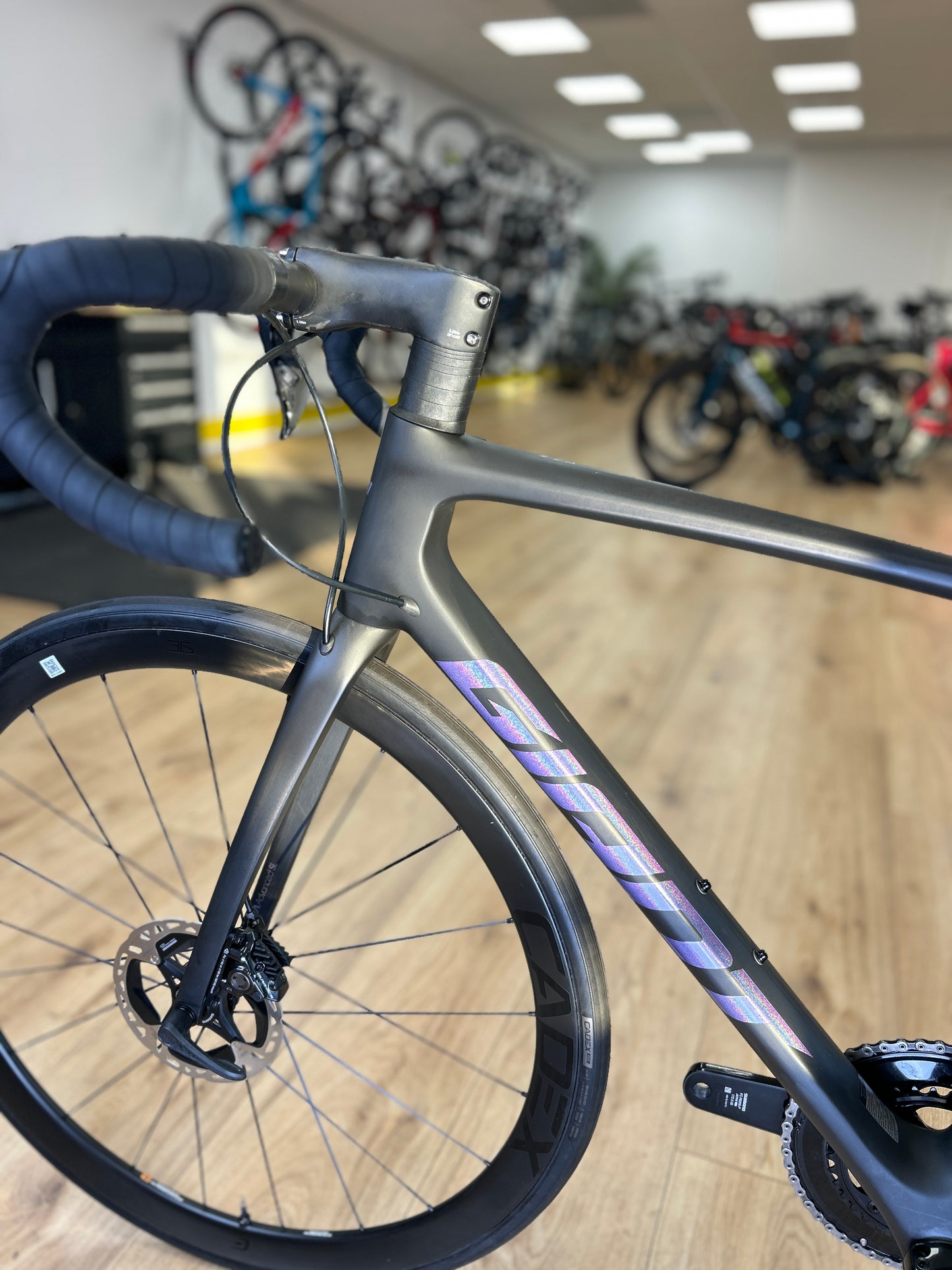 SHOWROOM MODEL Giant TCR Advanced SL Disc 0 Di2 Carbon Racefiets