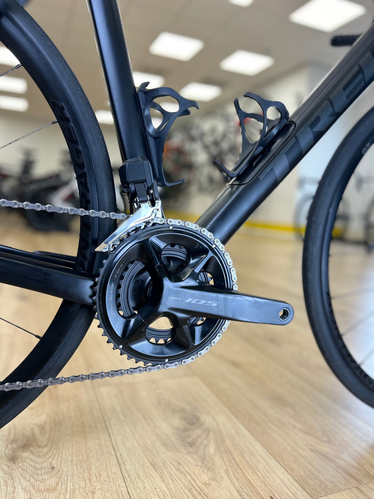 500kmTrek Domane Sl6 Di2Carbon Disc Racefiets
