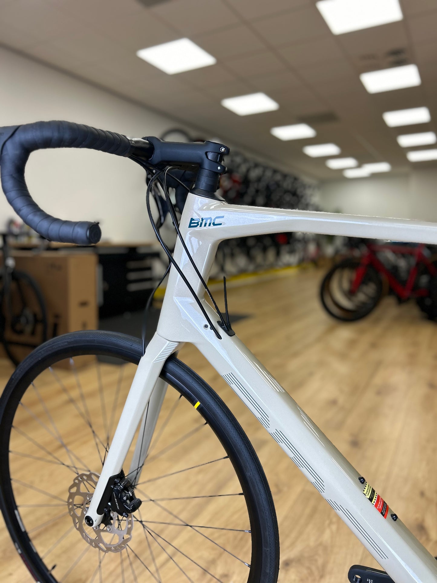NEW - BMC Road Machine Carbon Disc Racefiets