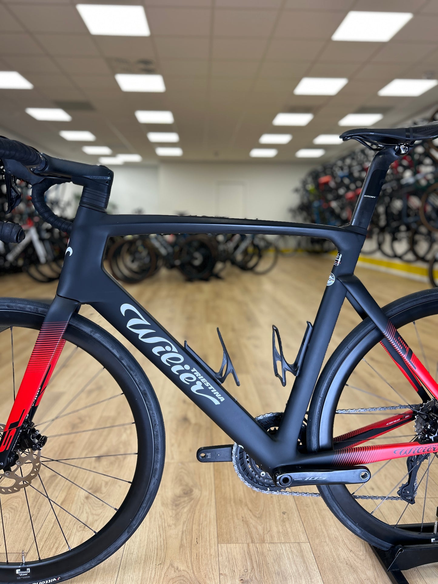 Wilier Cento 10SL Di2 Carbon Racefiets