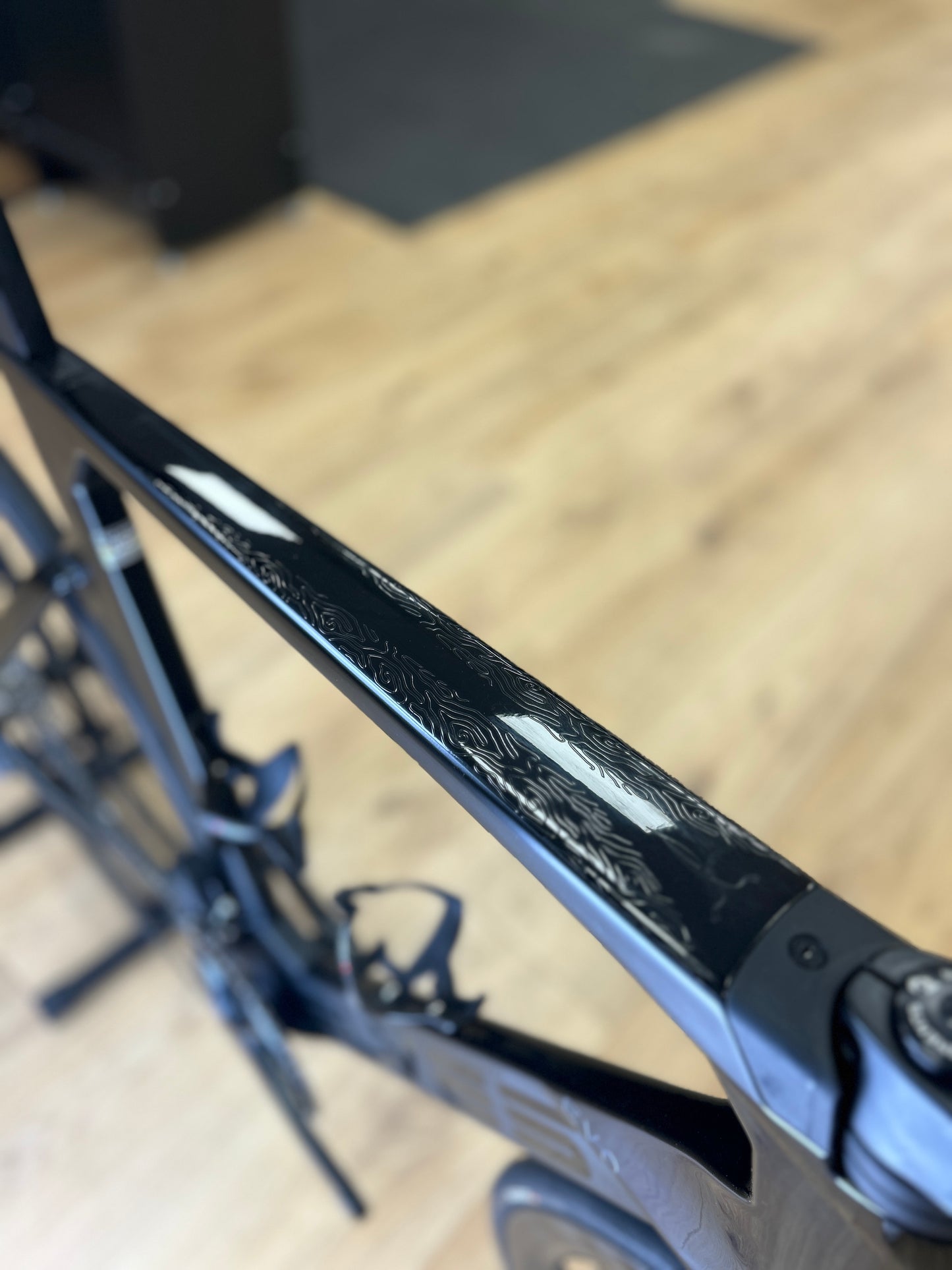 Elves Falath Pro Di2 Carbon Racefiets