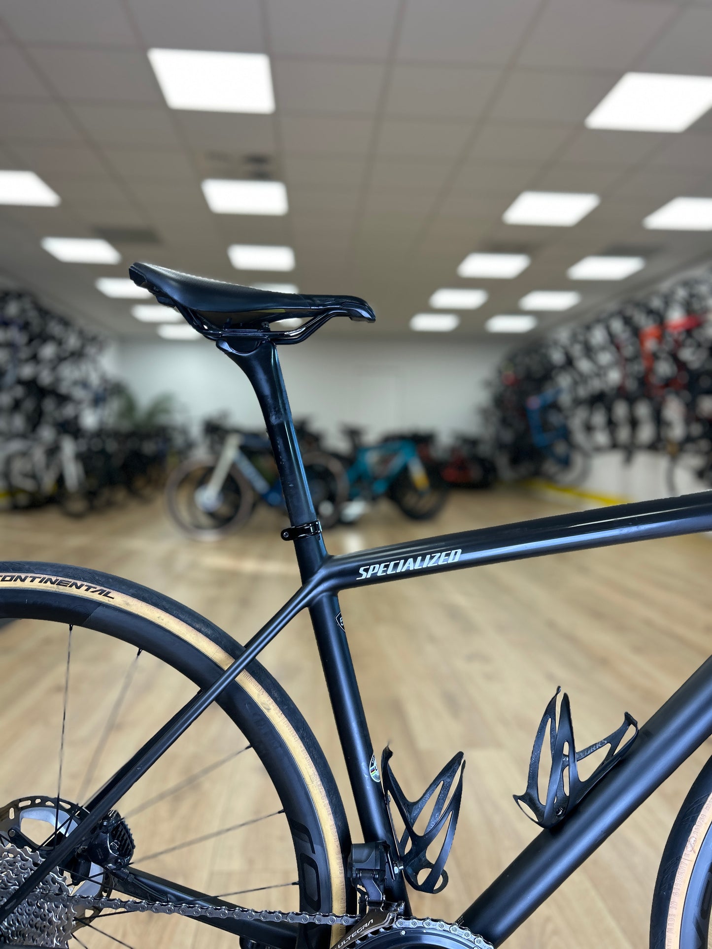 Specialized Aethos Di2 Carbon Racefiets