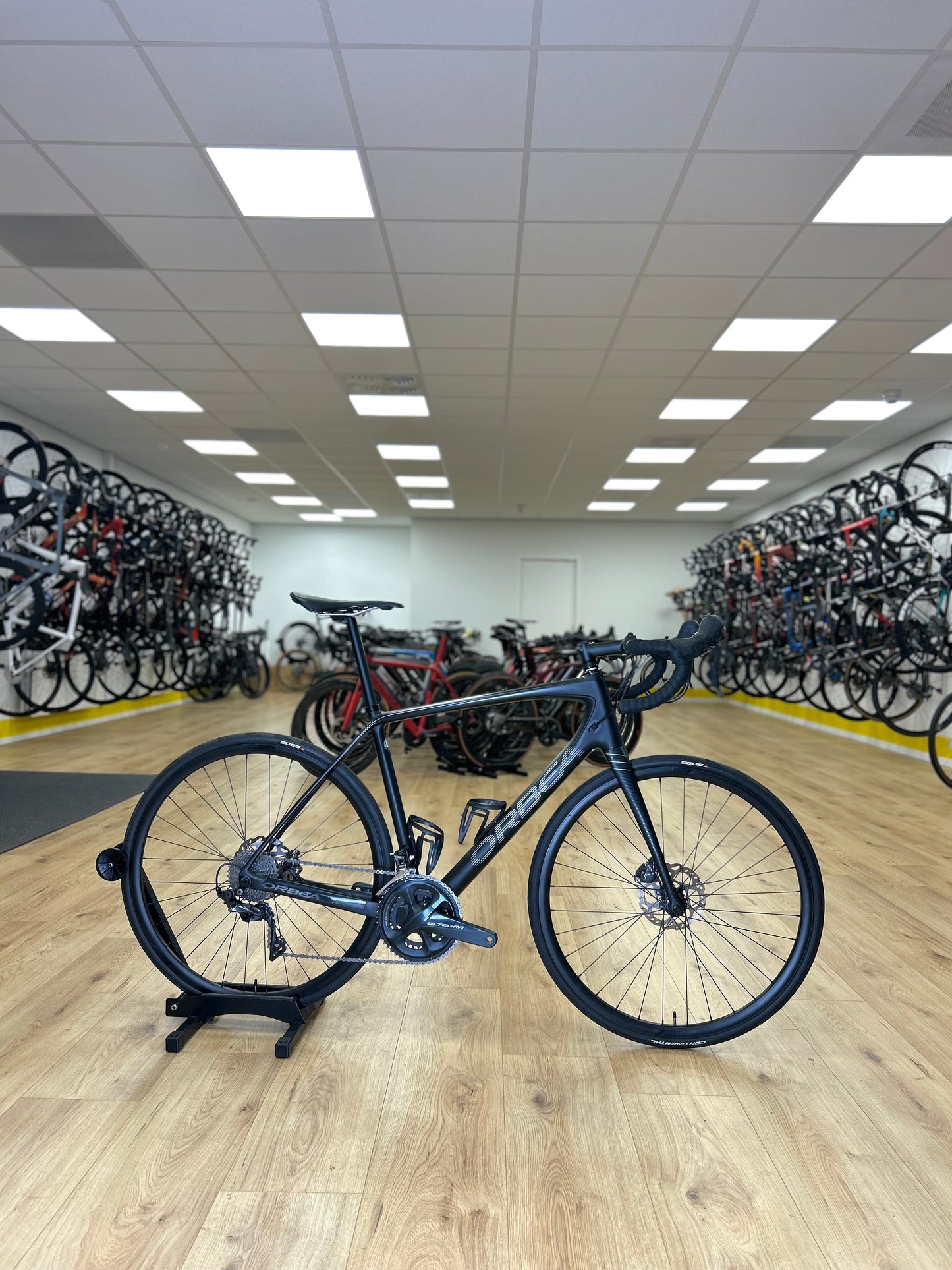 Orbea Avant Ultegra Carbon Racefiets