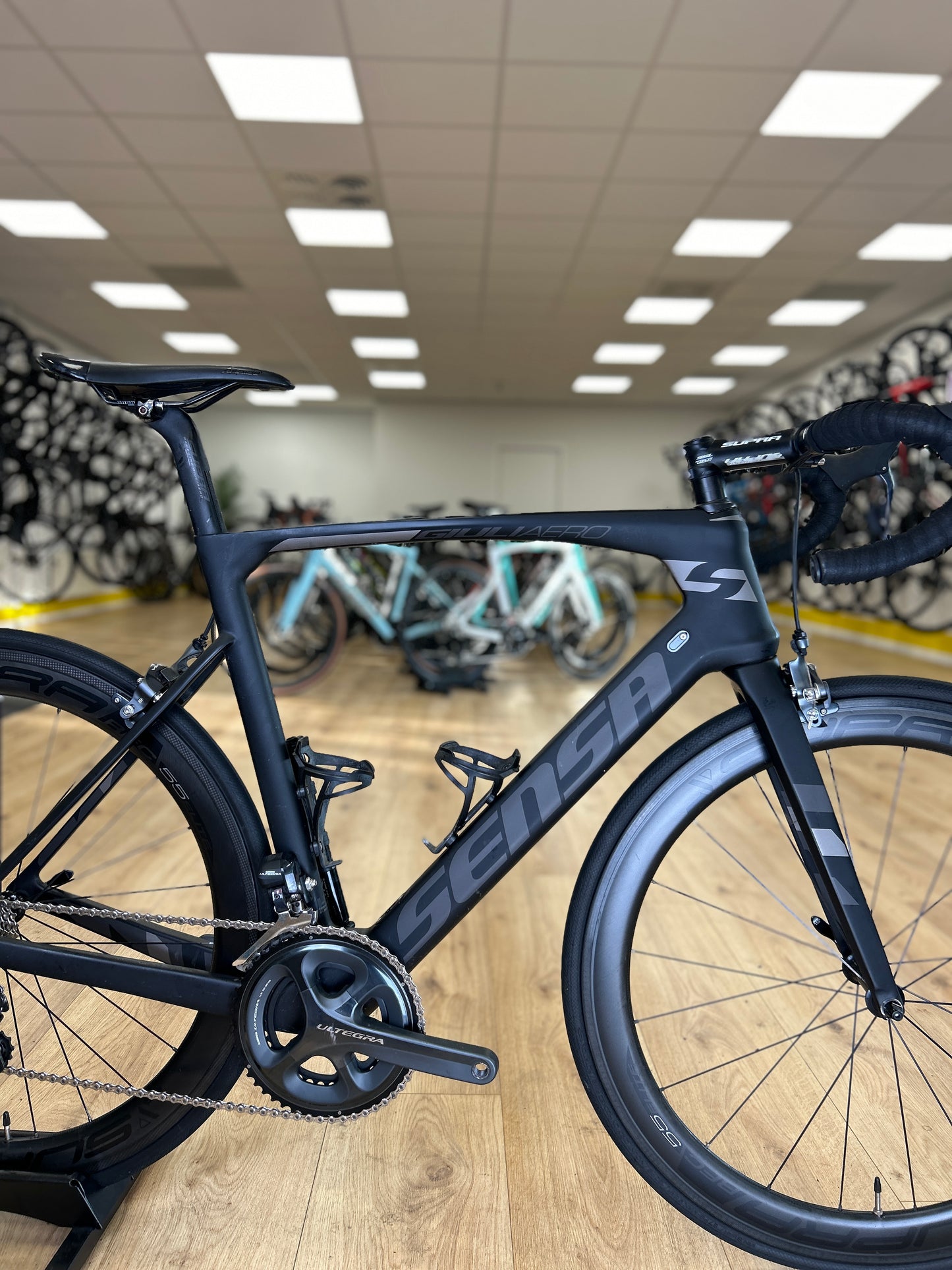 Sensa Giulia Aero Di2 Carbon Racefiets