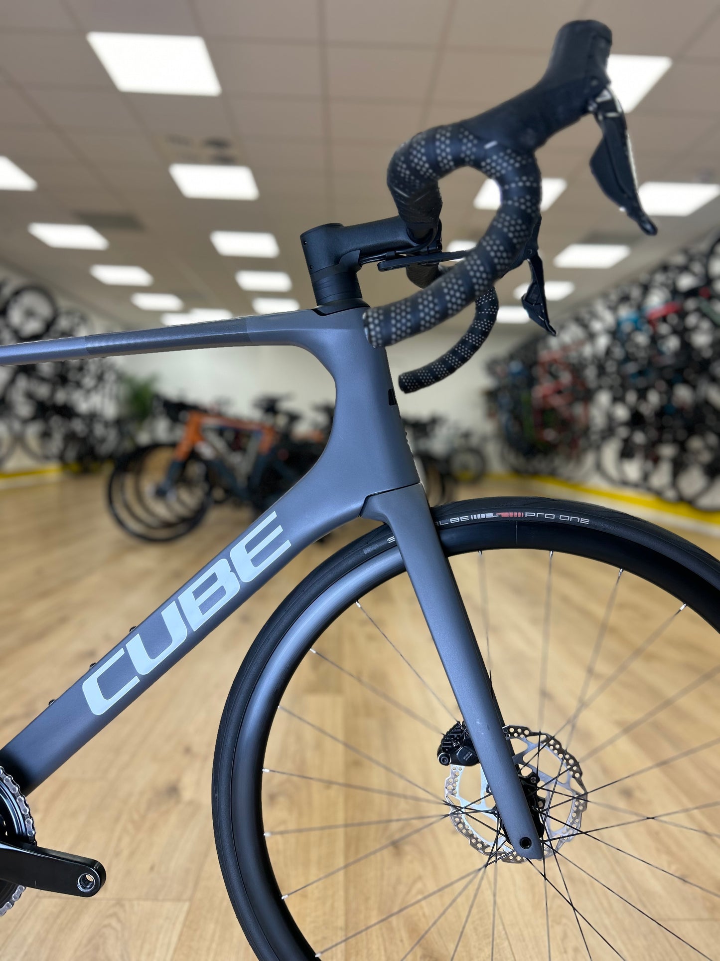 Cube Agree Di2 Carbon Racefiets