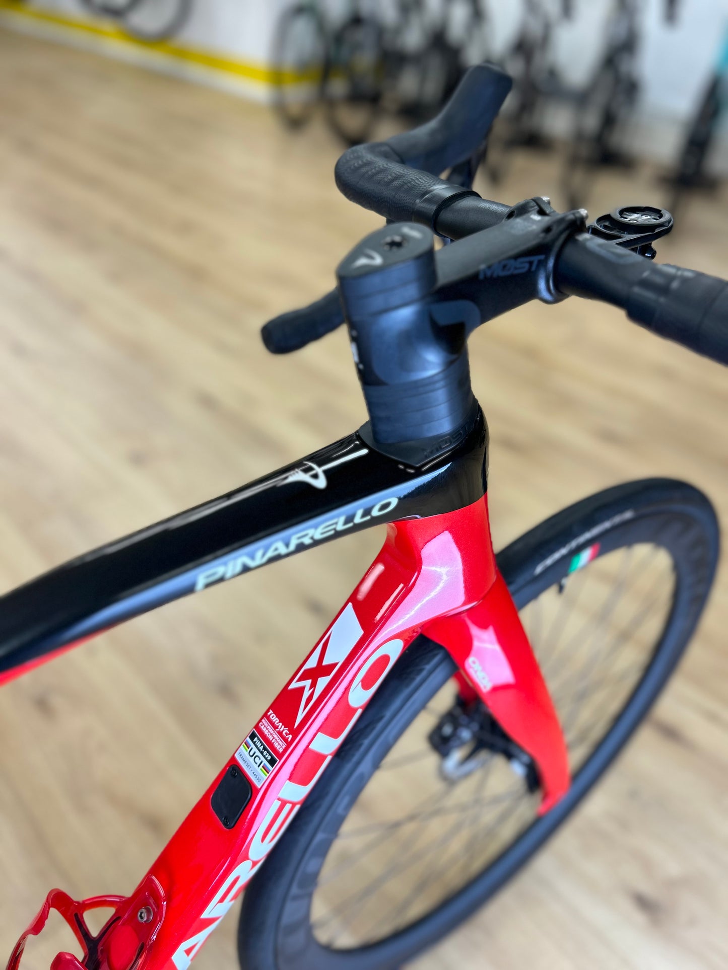 2024 Pinarello X3 Di2 Carbon Disc Racefiets