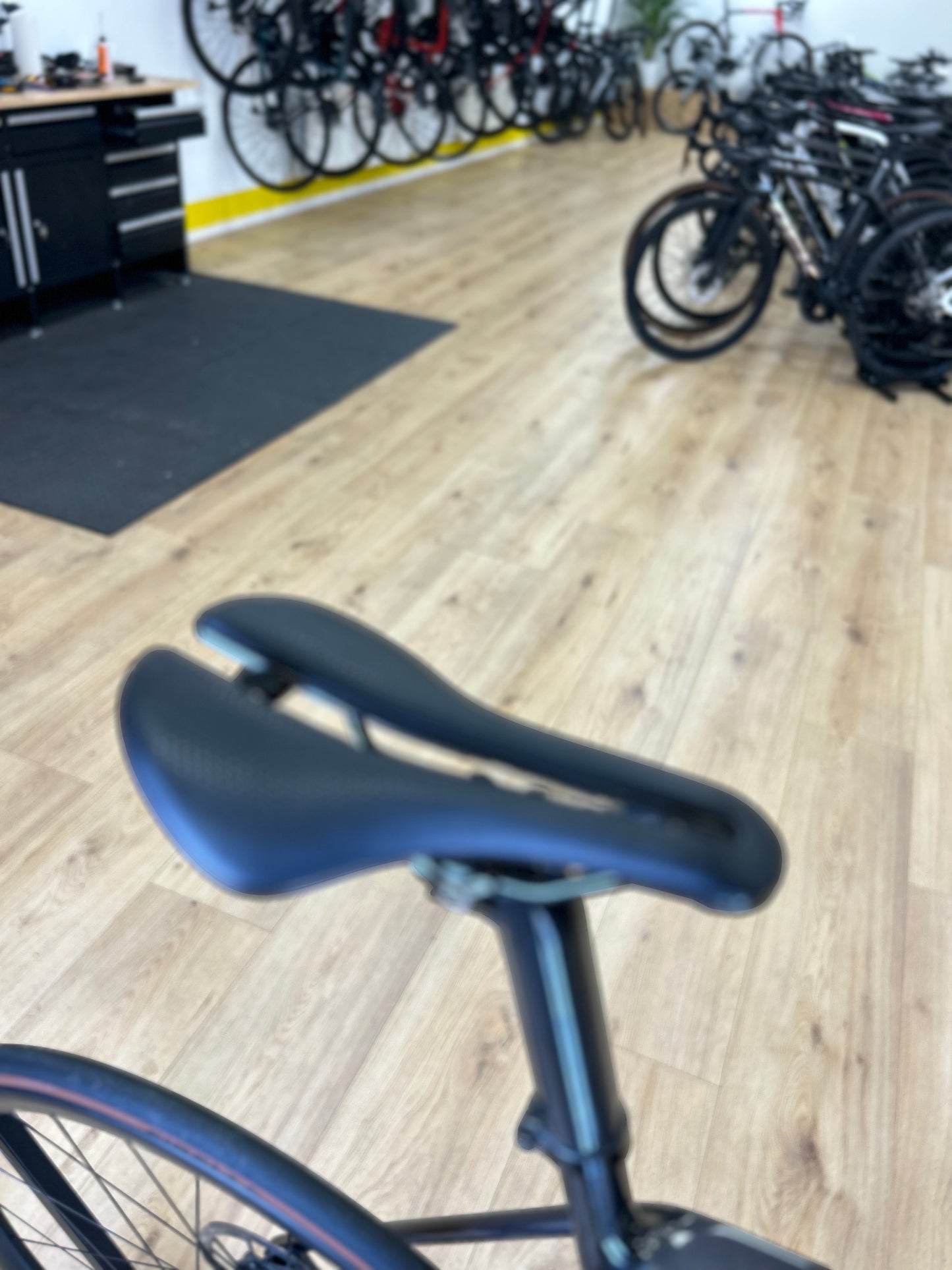 1000km Trek Emonda SL6 Pro Carbon Disc Road Bike