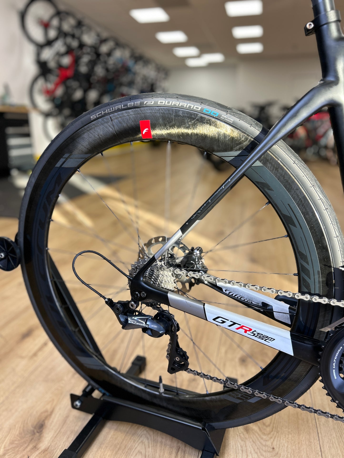 Wilier GTR Team Disc Carbon Racefiets