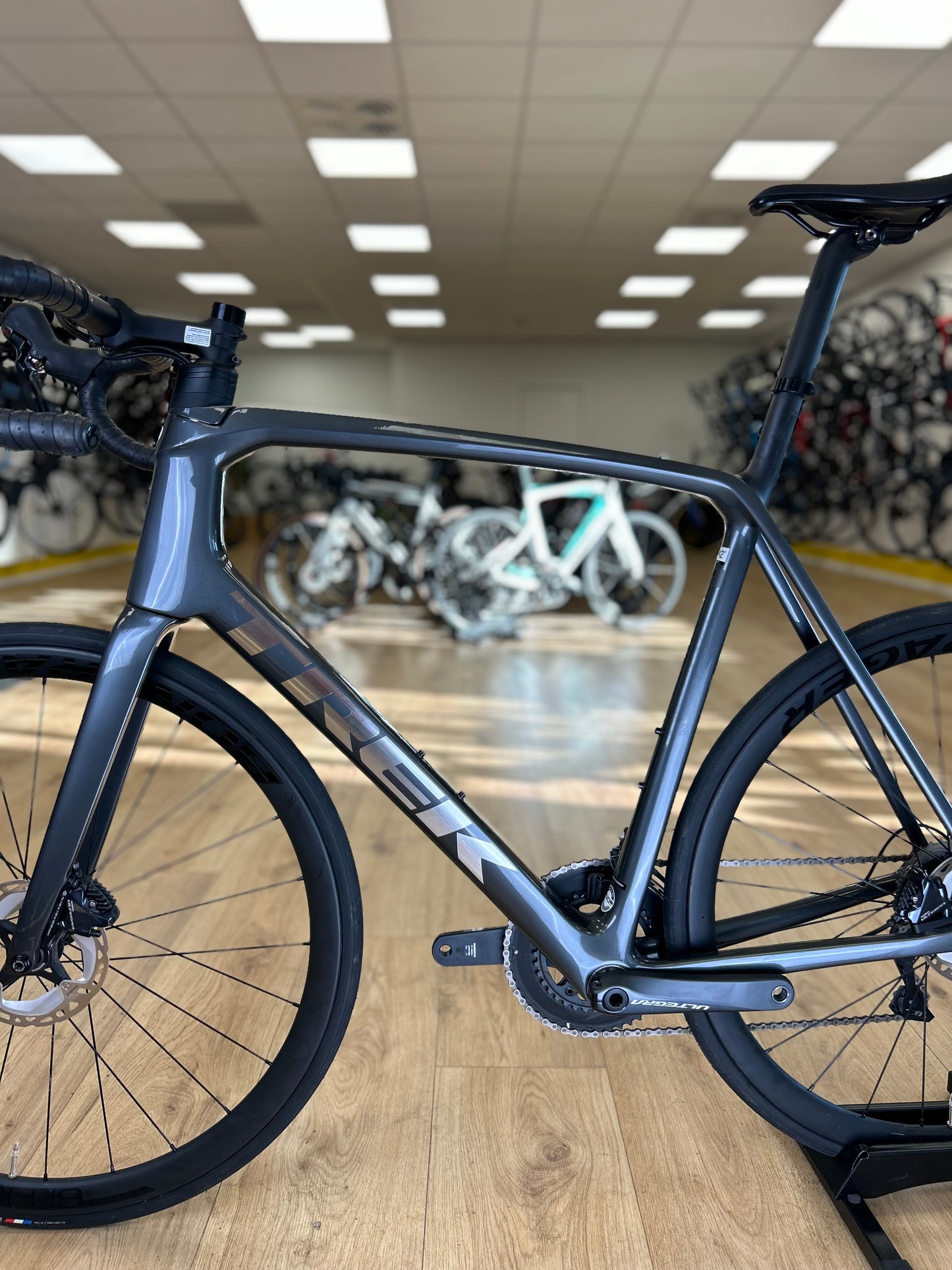 250km Trek Emonda Sl6 Pro Carbon Disc Racefiets