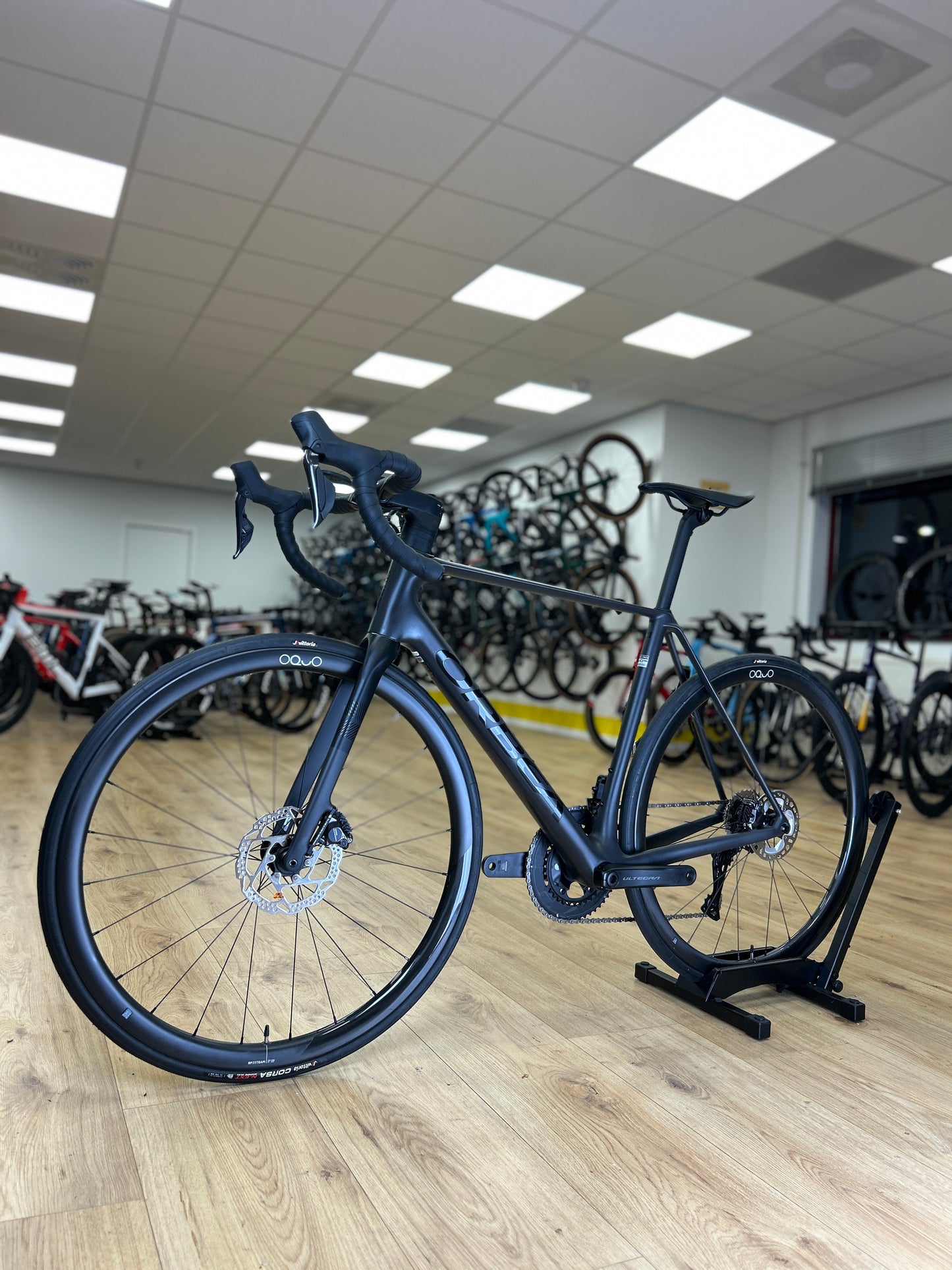 0km Showroom Model Orbea Orca M20i Di2 Carbon Racefiets