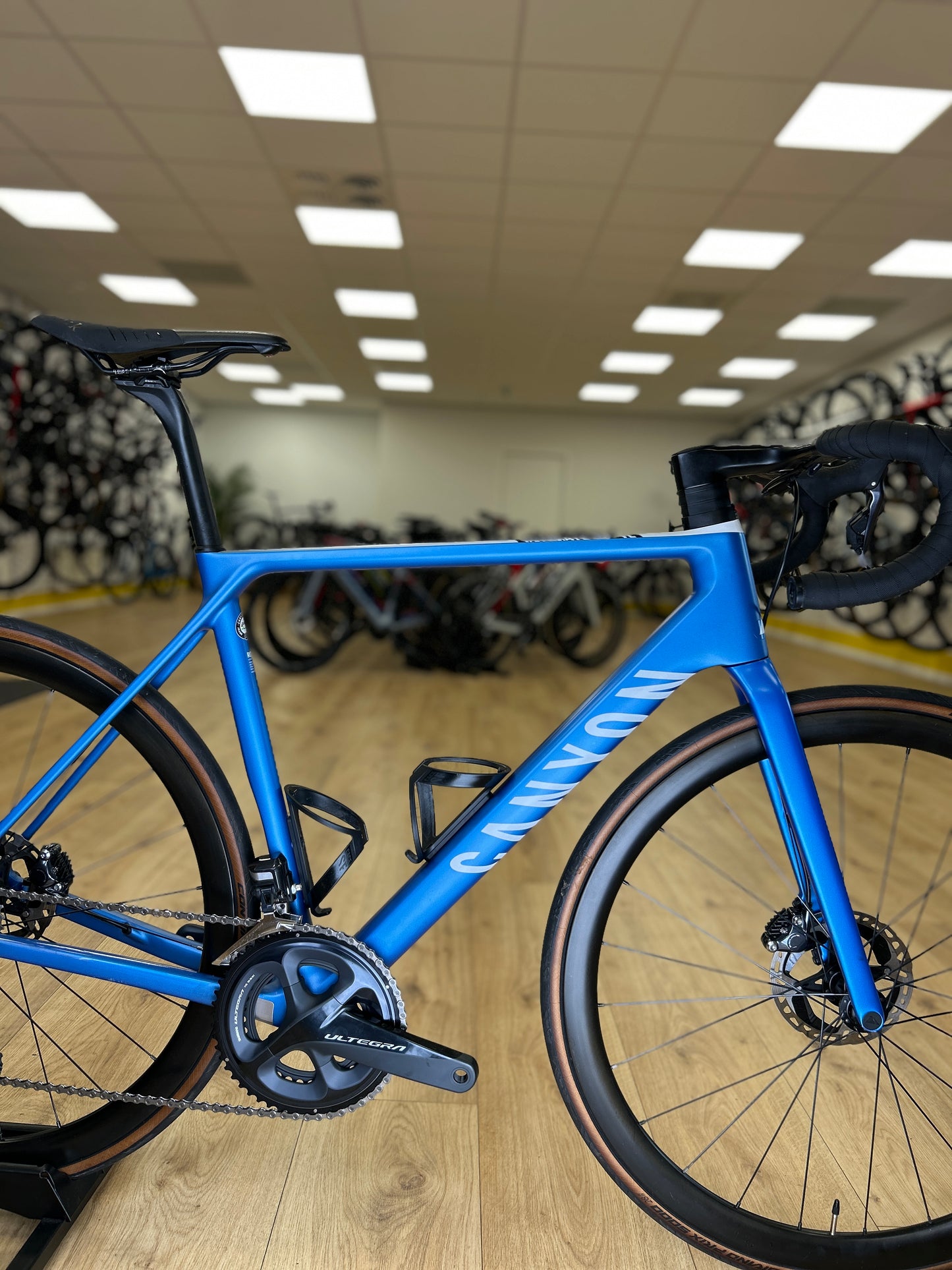 Canyon Ultimate CF SL Di2 Carbon Racefiets