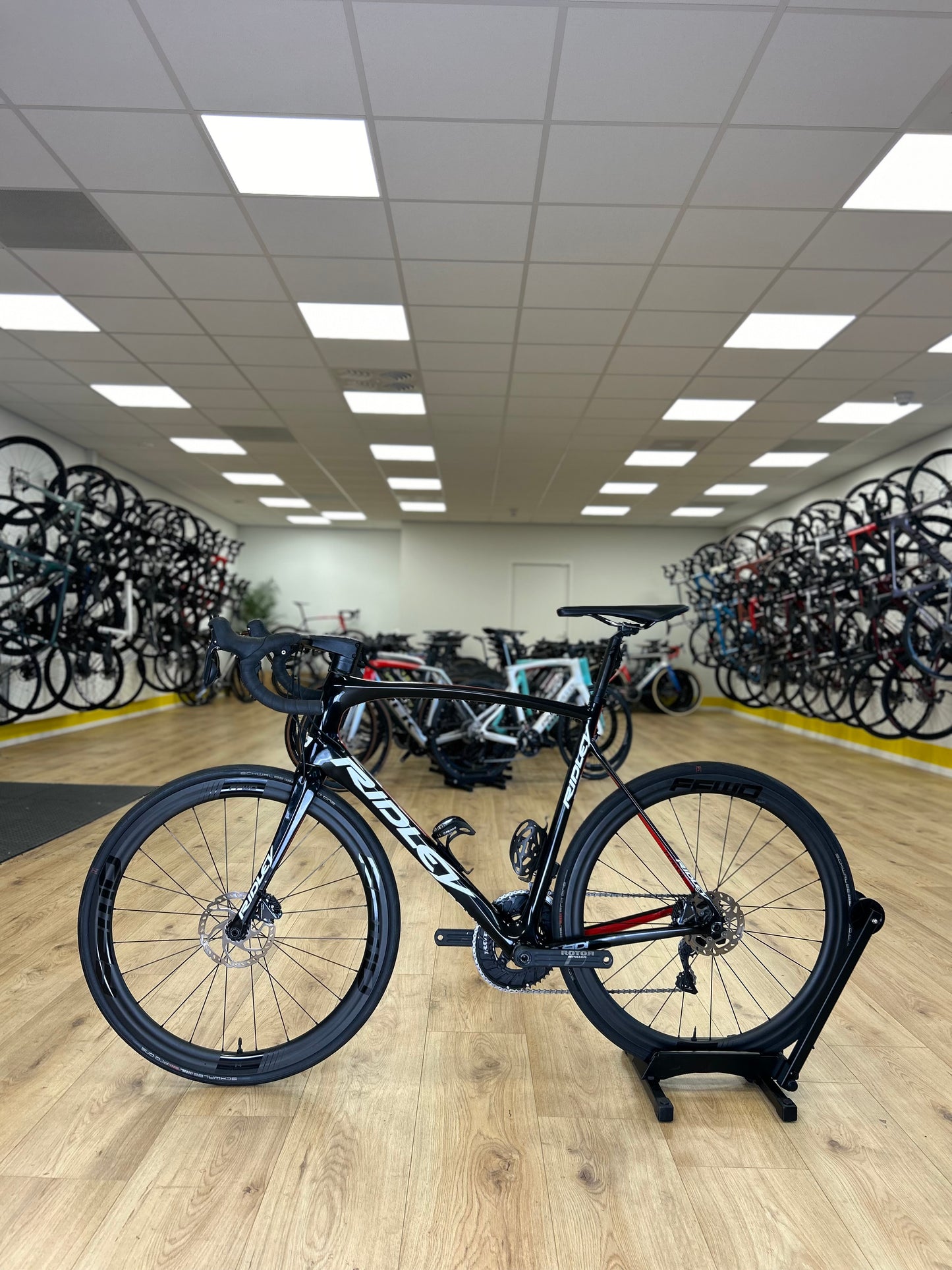Ridley Fenix SL Di2 Carbon Disc Racefiets