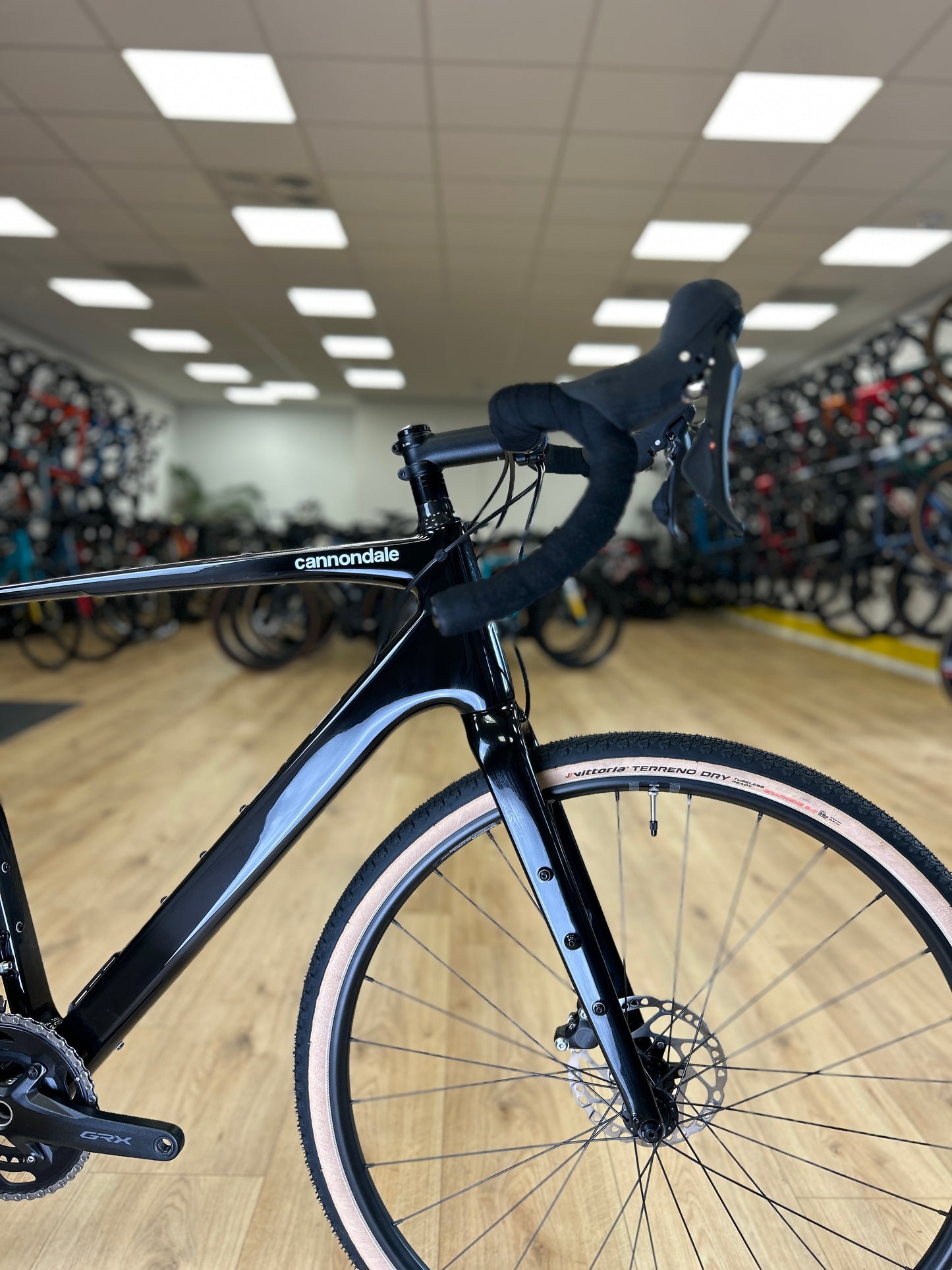 SHOWROOM MODEL Cannondale Topstone 3 Gravel Fiets