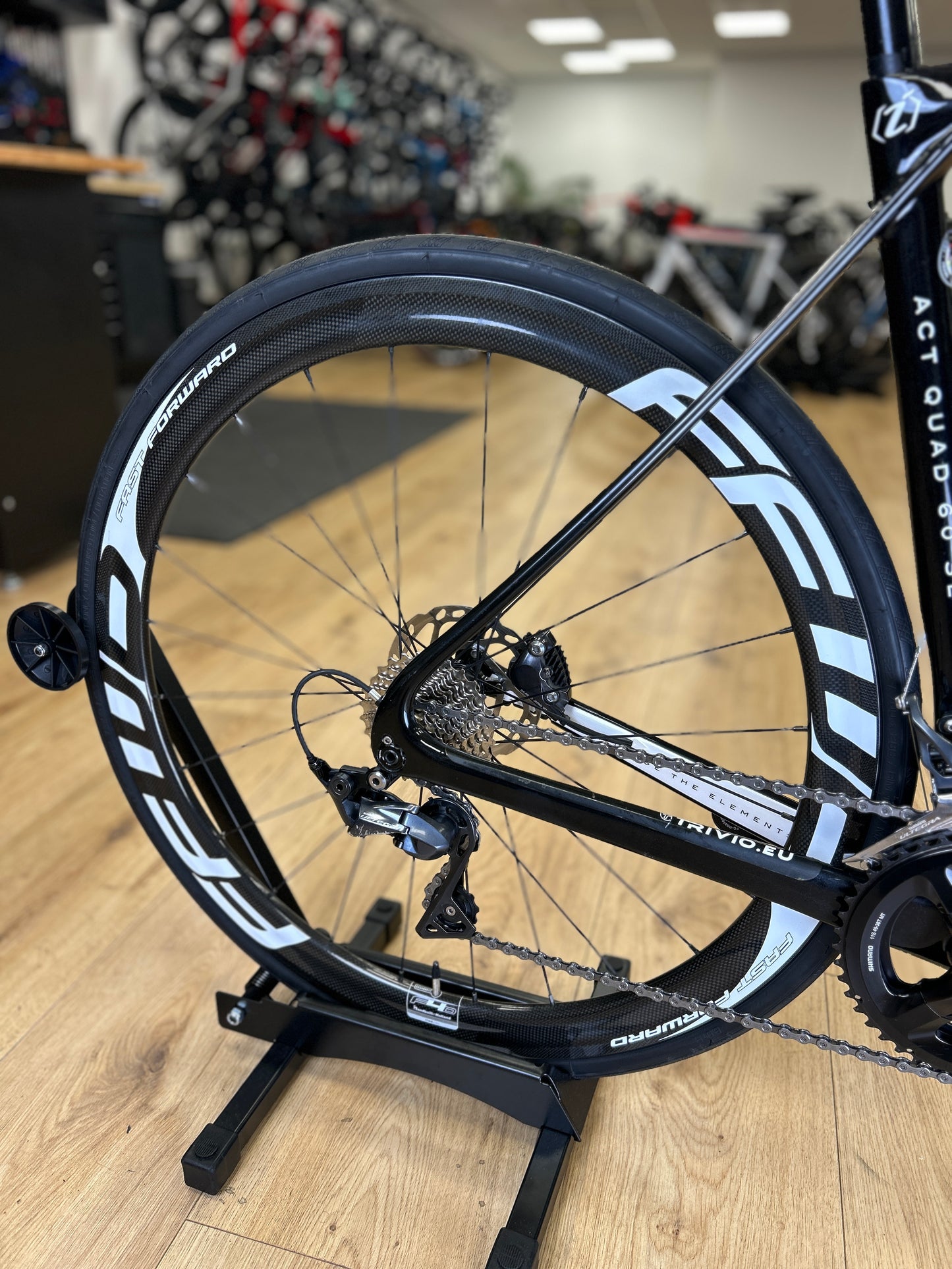 Isaac Element Carbon Racefiets