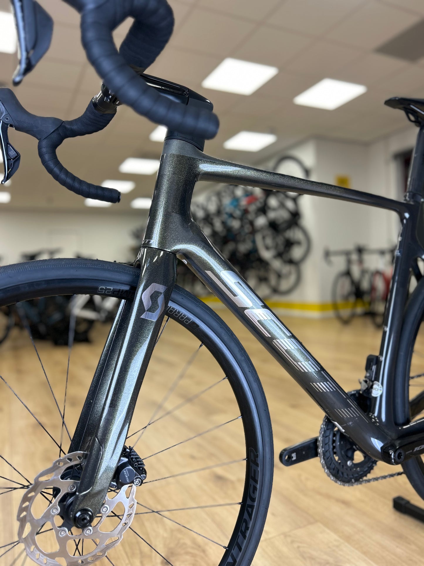 Scott Addict RC Di2 Carbon Road Bike