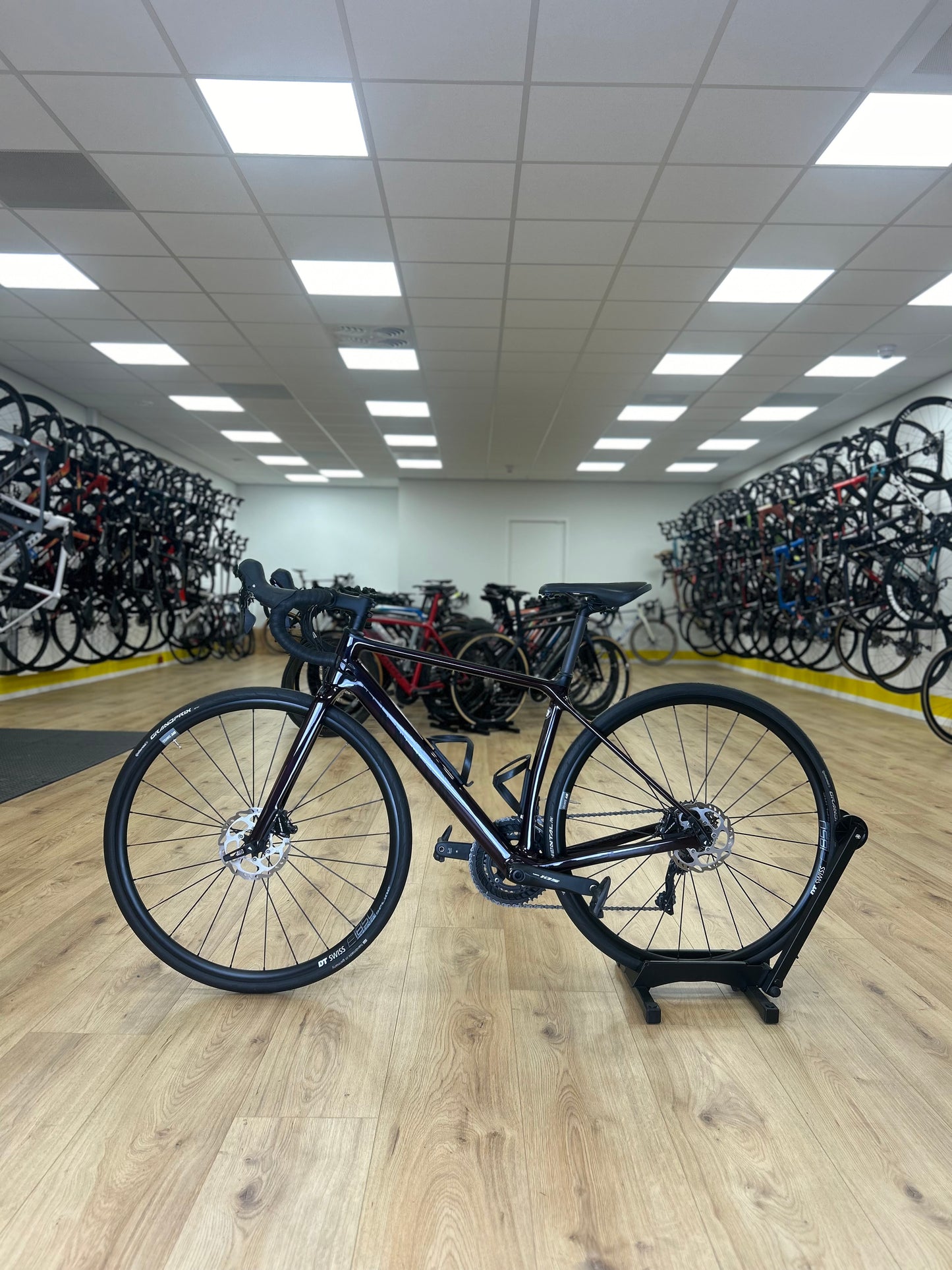 Canyon Endurace Disc Carbon Racefiets