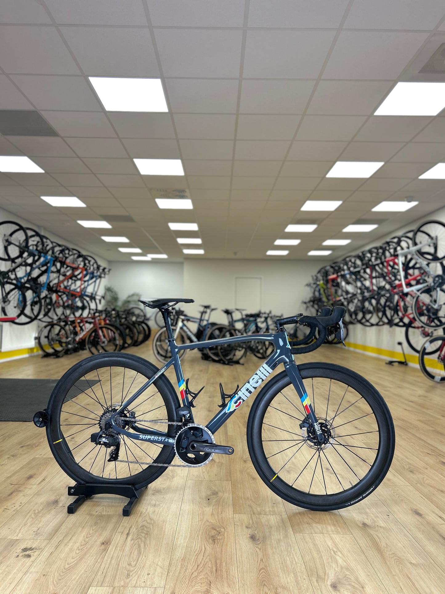 Cinelli Superstar Disc AXS Carbon Racefiets