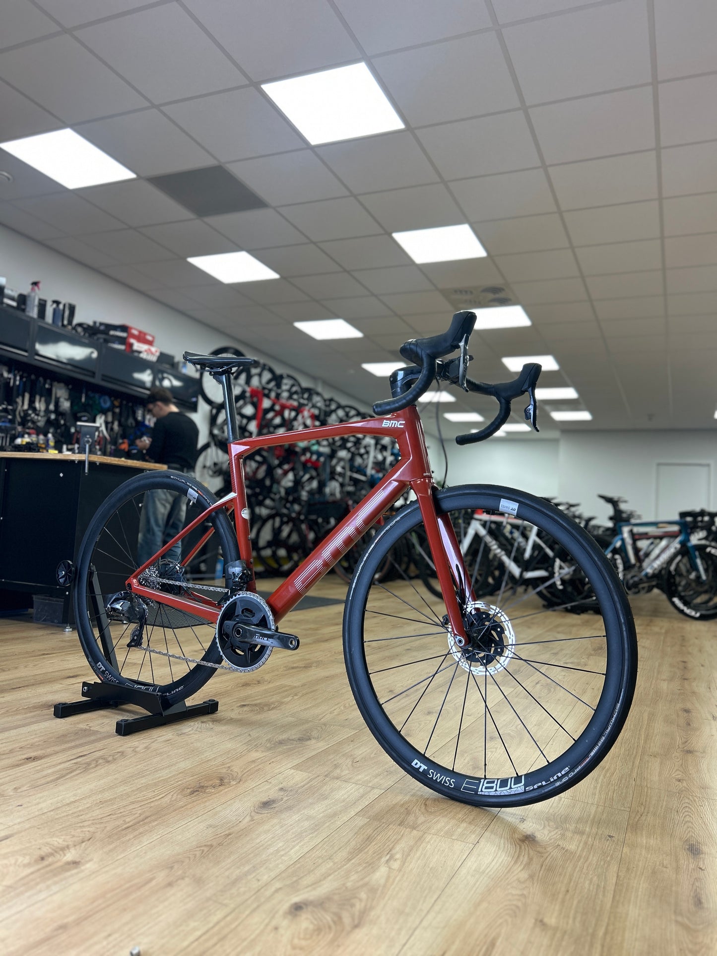 BMC Roadmachine ONE AXS Carbon Racefiets