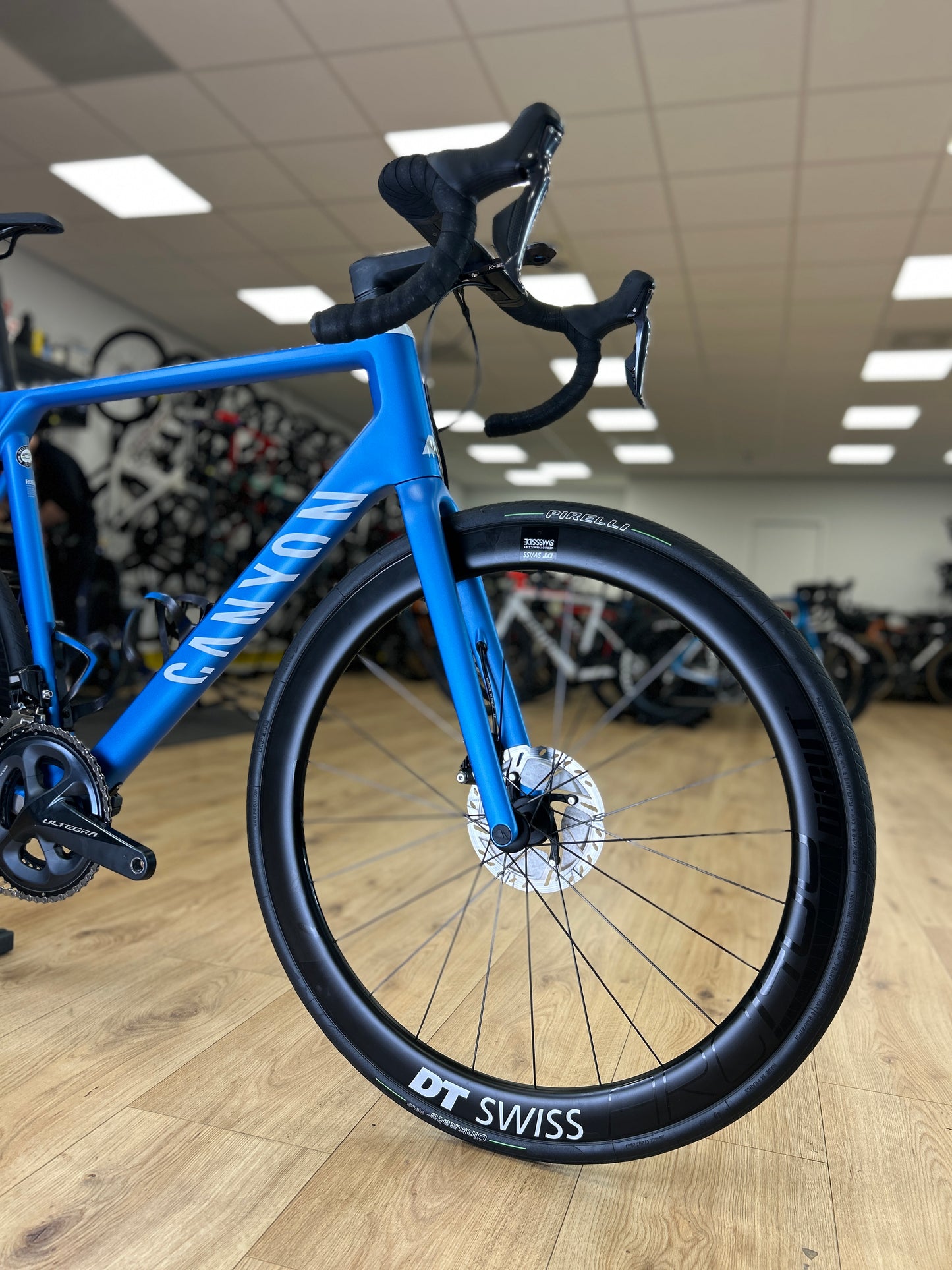 Canyon Ultimate CF SL Disc Di2 Carbon Racefiets