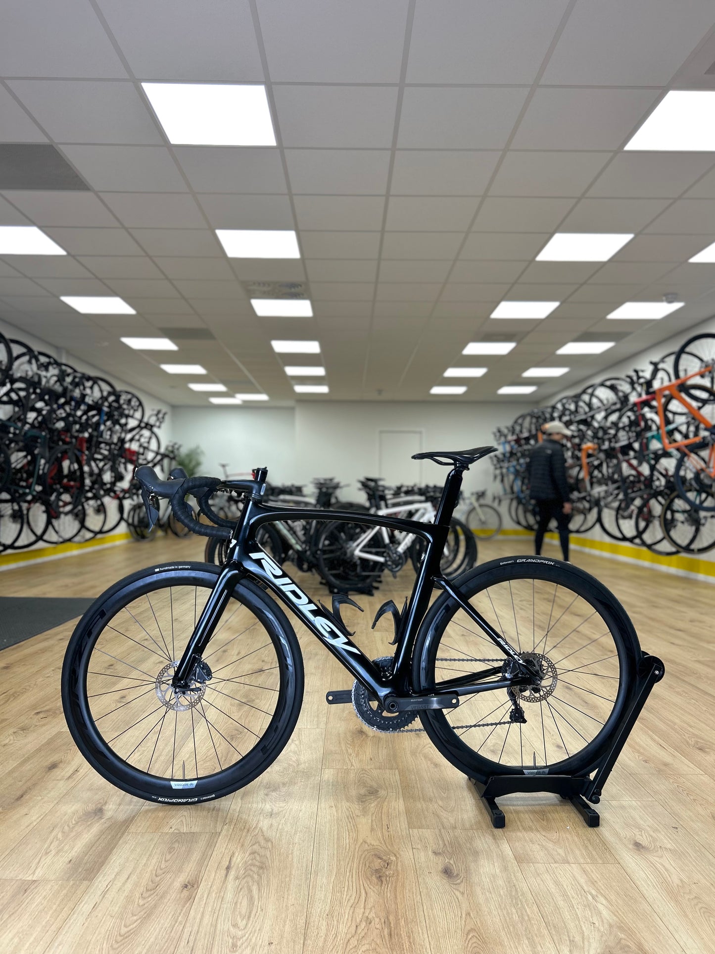 Ridley Noah Ultegra Carbon Disc Racefiets