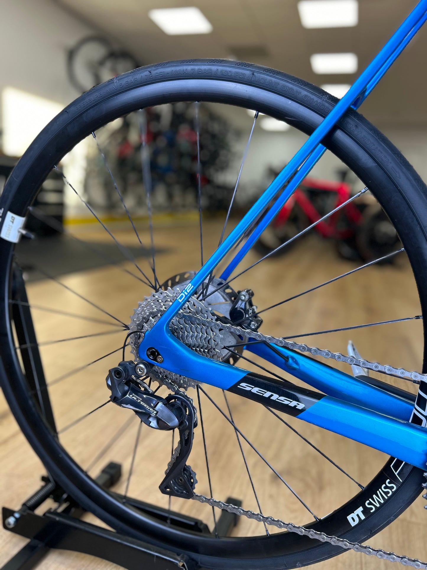 Sensa Giulia G3 Di2 Ultegra Carbon Road Bike