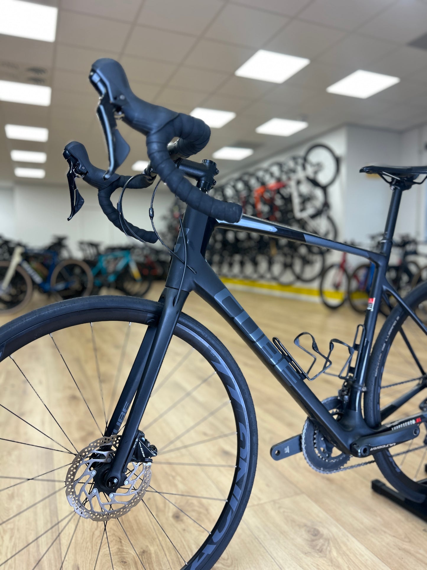 Cube Attain GTC SL Carbon Racefiets