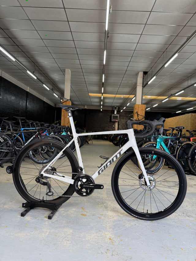 Giant TCR Advanced SL Dura Ace Di2 Carbon Road Bike