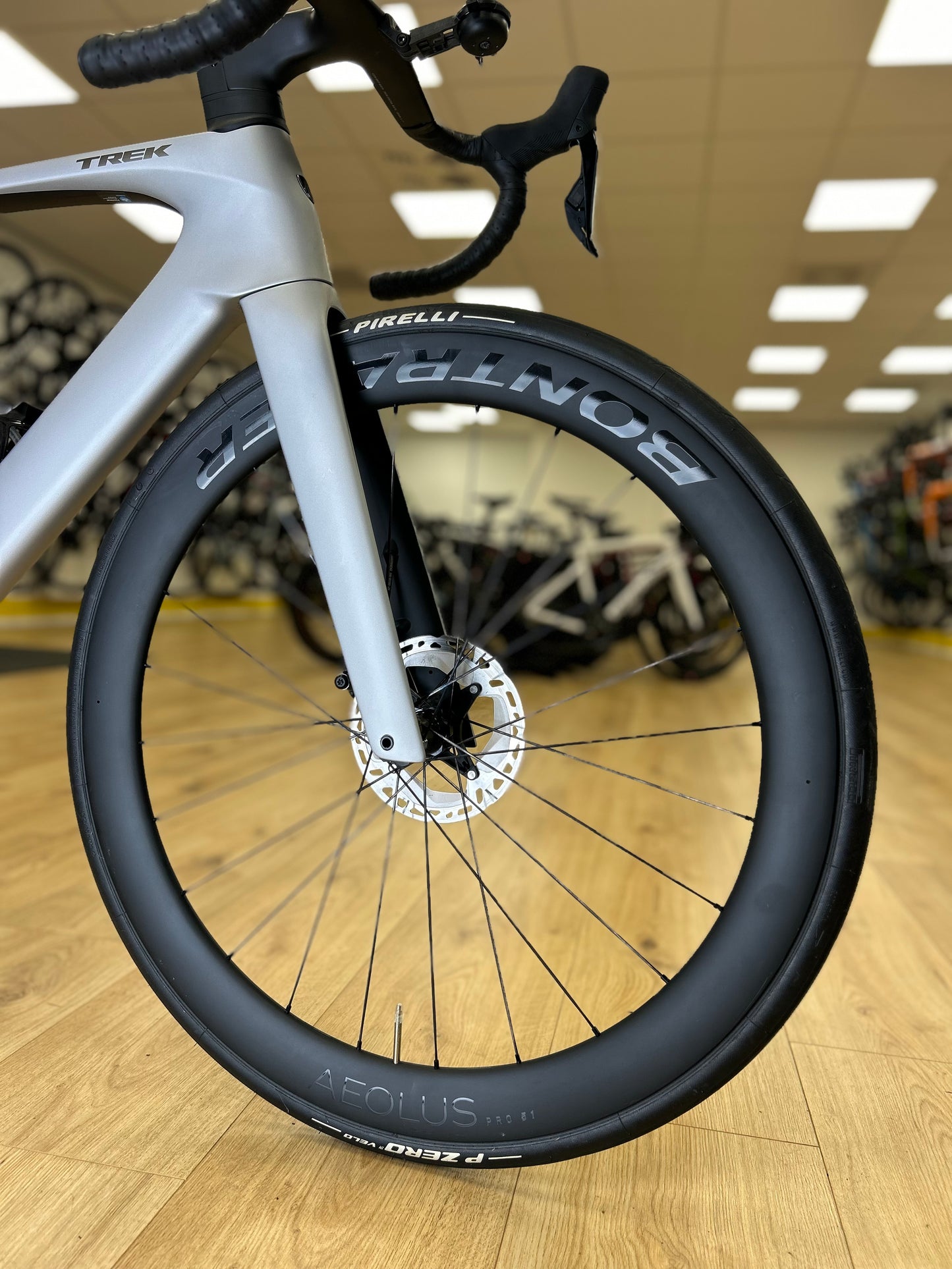 500km Trek Madone SLR 6 Carbon Disc Racefiets