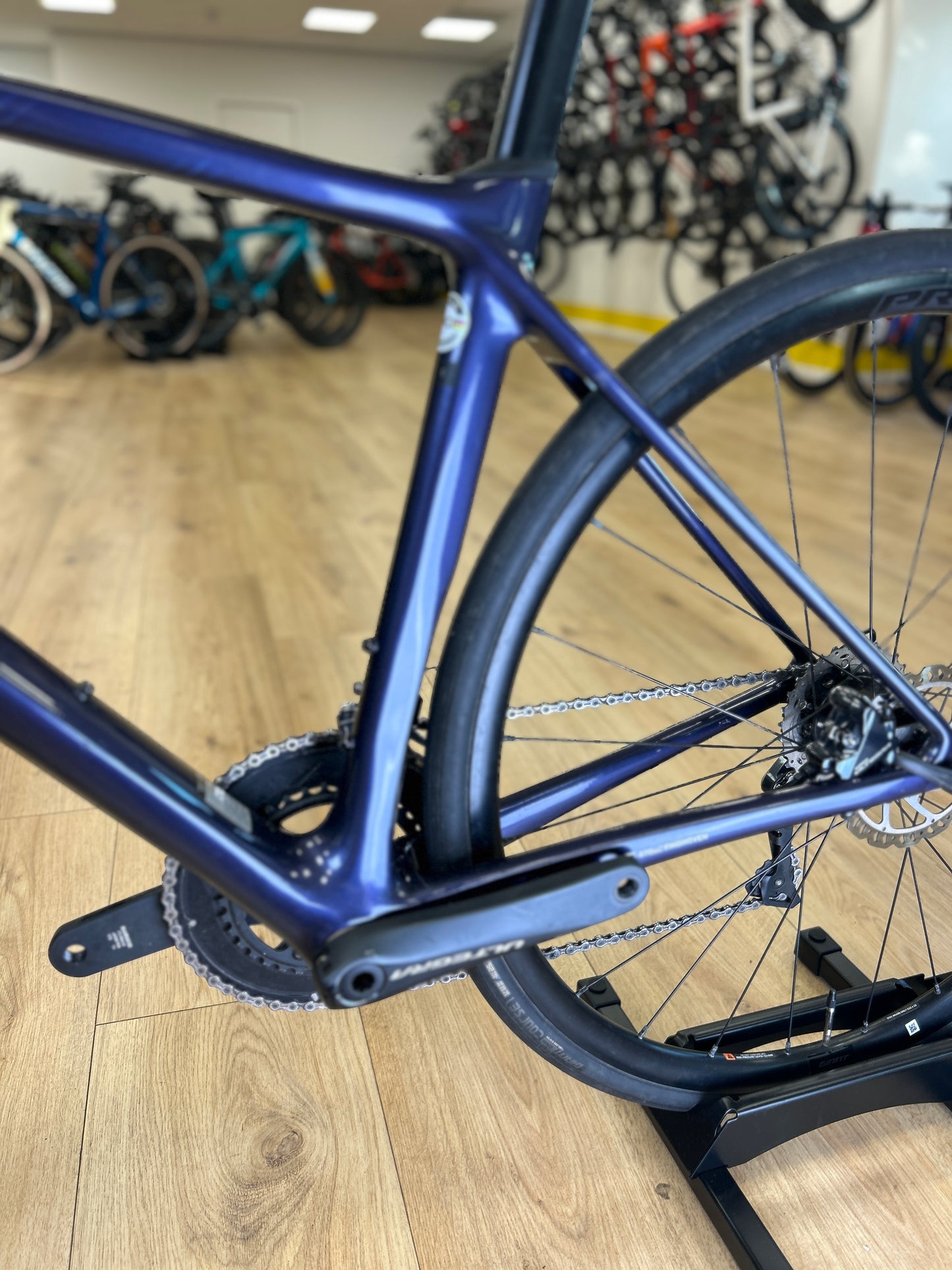 Liv Langma Advanced 1 Disc Carbon Racefiets
