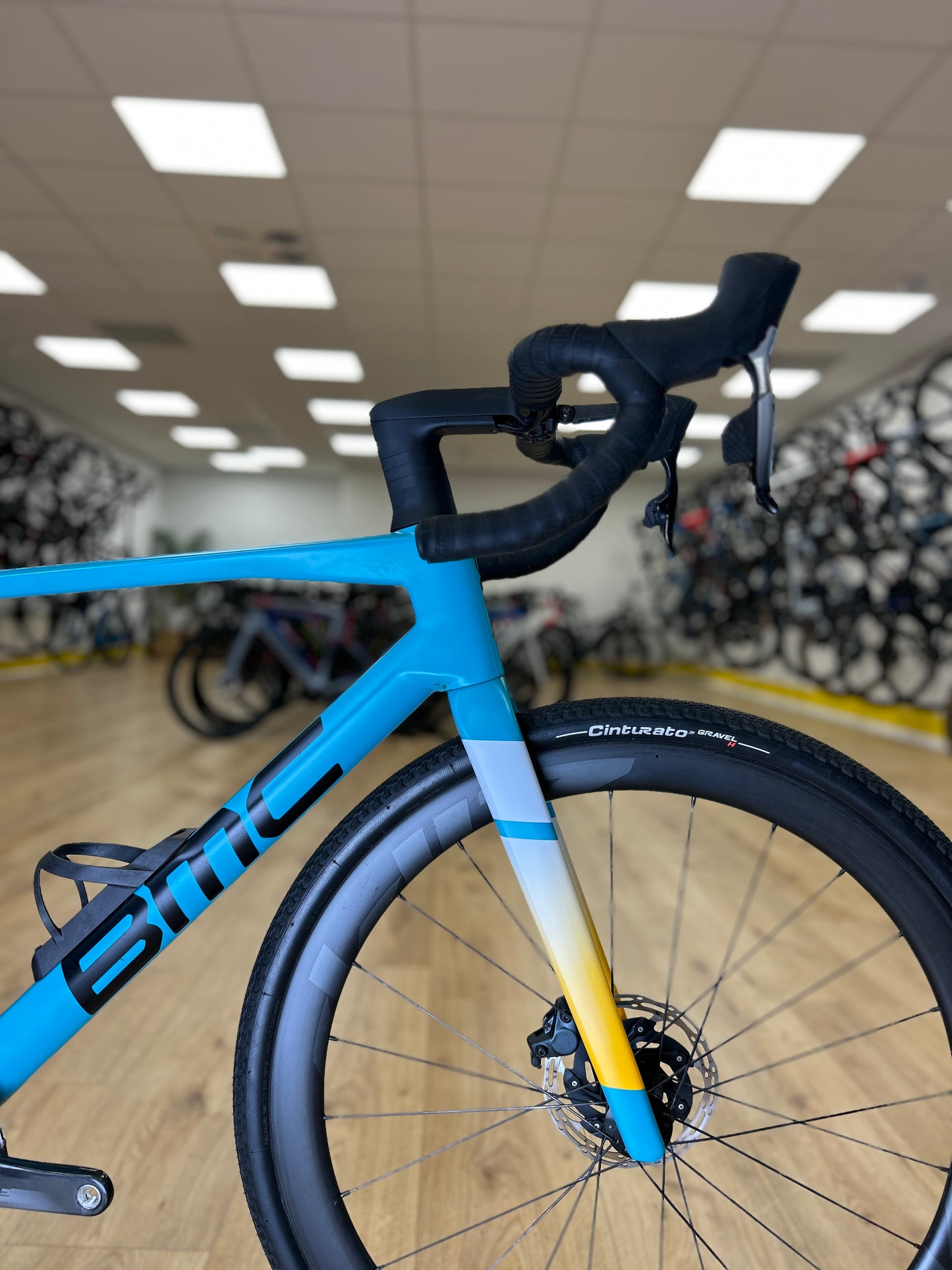 BMC KAIUS 01 Carbon Gravel Fiets