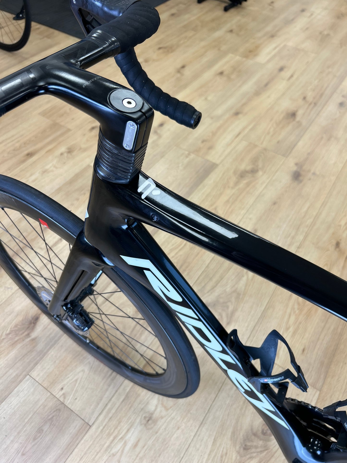 Ridley Noah Di2 Carbon Disc Racefiets