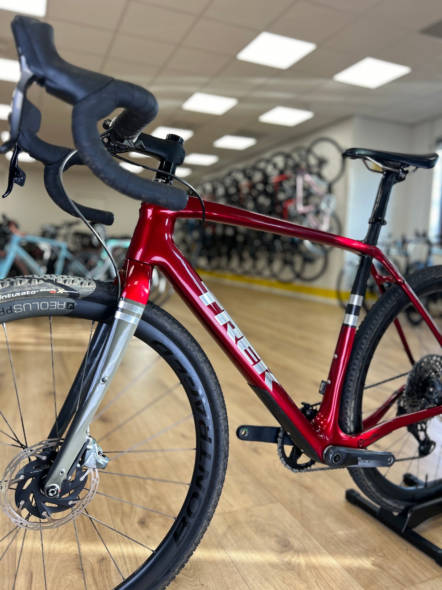 Trek Checkpoint SL7 Carbon Disc Racefiets