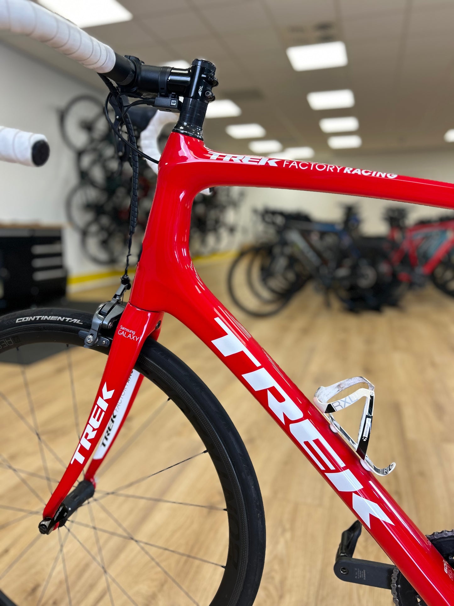 XXL Trek Domane Di2 Full Carbon Road Bike
