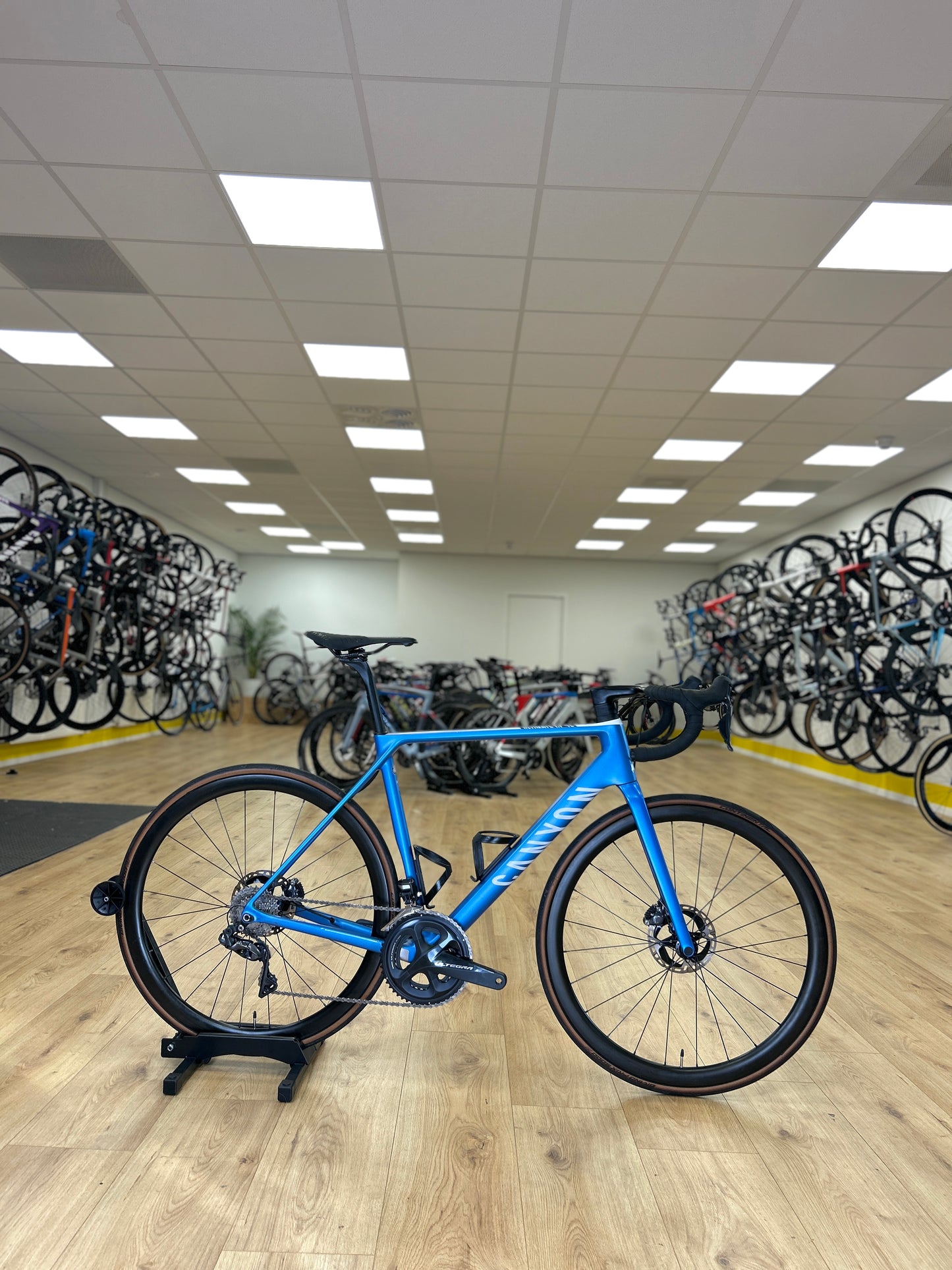 Canyon Ultimate CF SL Di2 Carbon Racefiets
