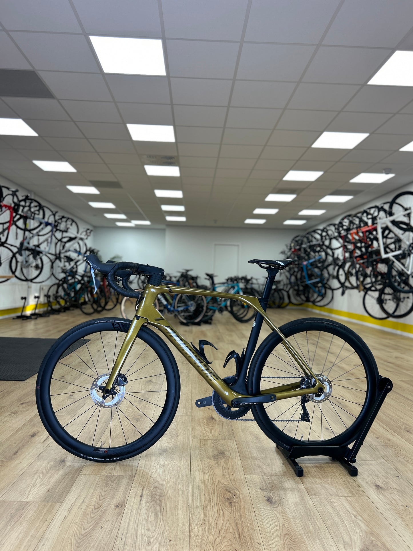 150km Lappiere DRS 6.0 Carbon Racefiets