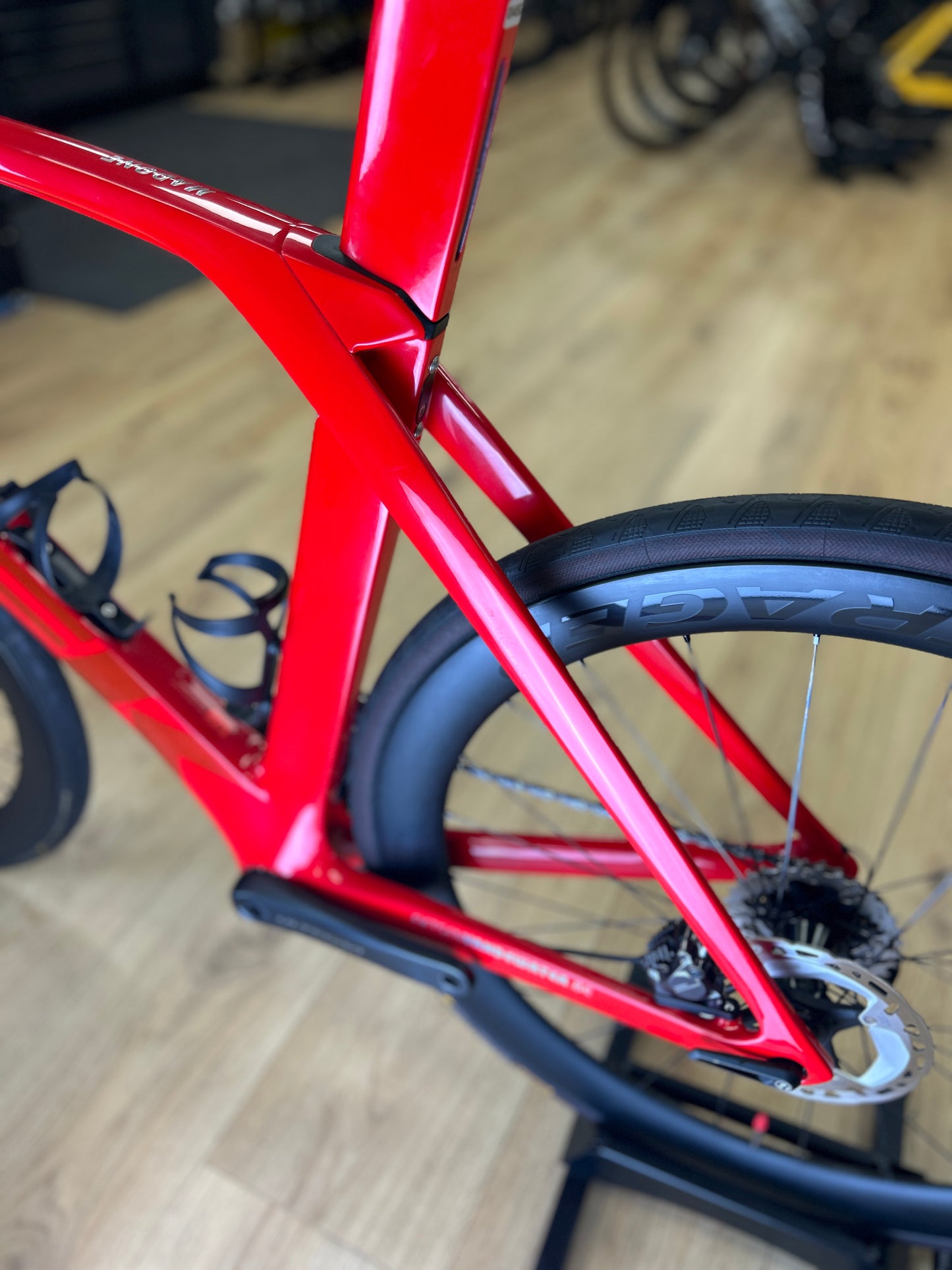 Trek Madone SL7 Di2 Carbon Road Bike