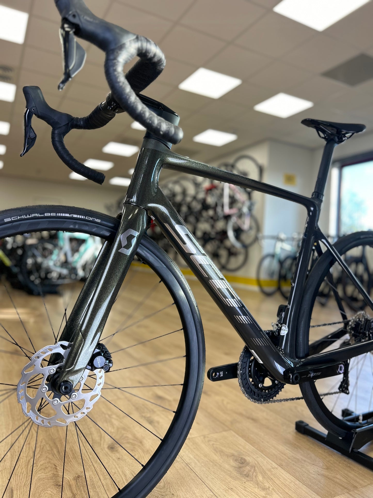 New Scott Addict RC Di2 Carbon Disc Racefiets