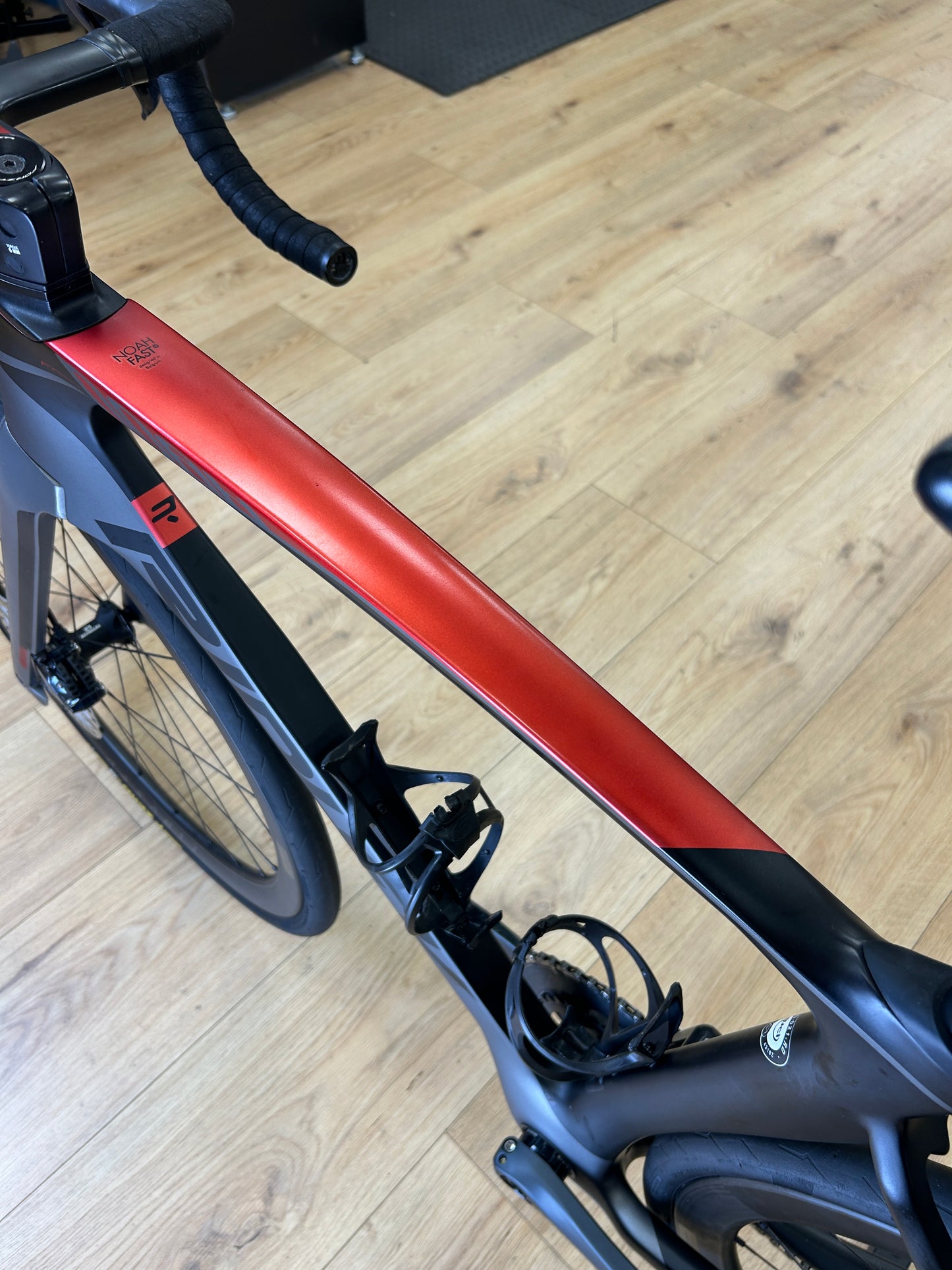 Ridley Noah Fast Disc Di2 Carbon Racefiets