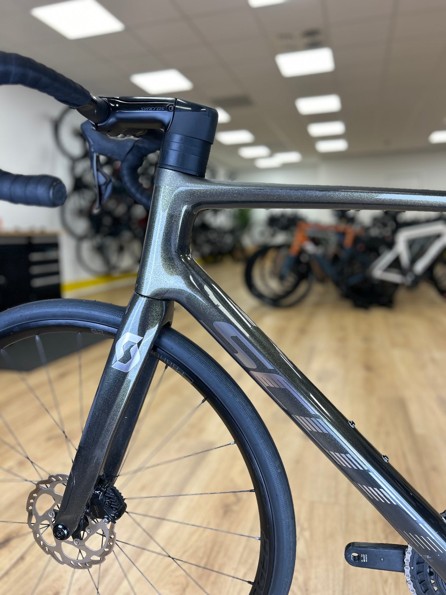 Scott Addict RC Di2 Carbon Road Bike