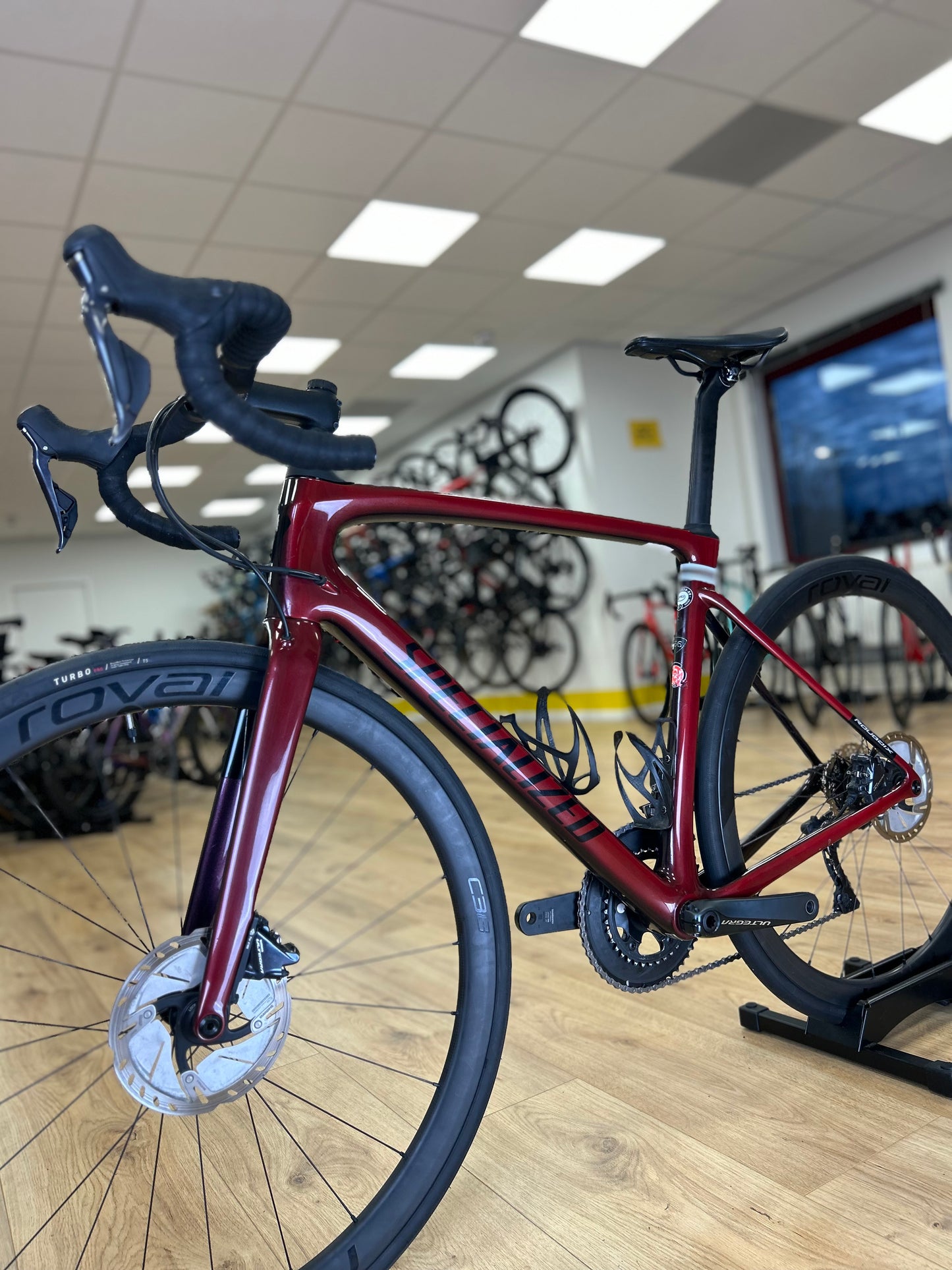 Specialized Roubaix Expert Di2 Carbon Disc Racefiets