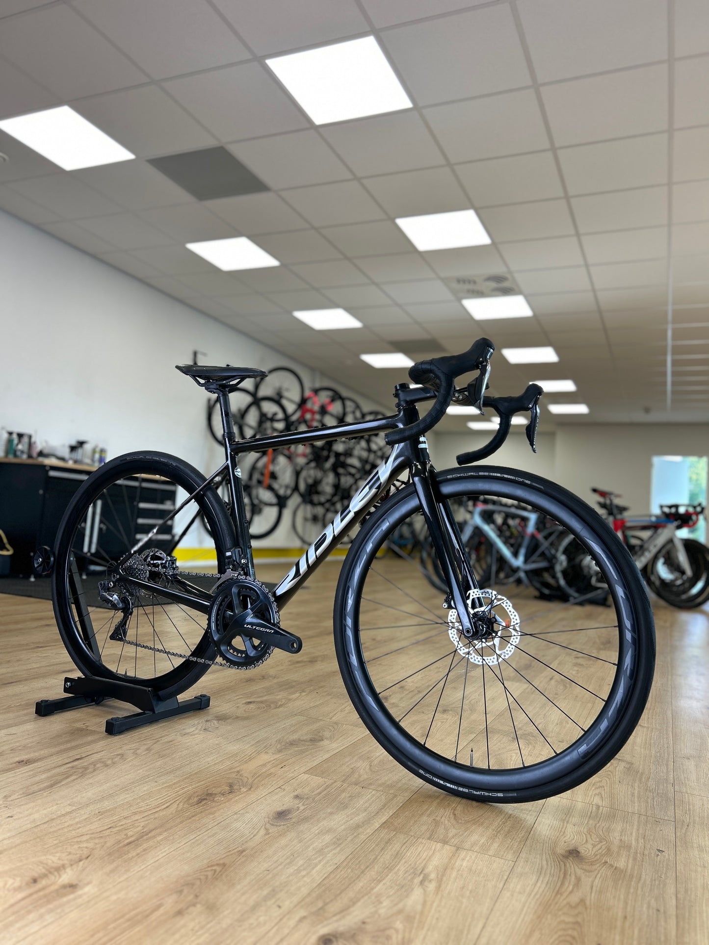Ridley Helium Ultegra Di2 Carbon Racefiets