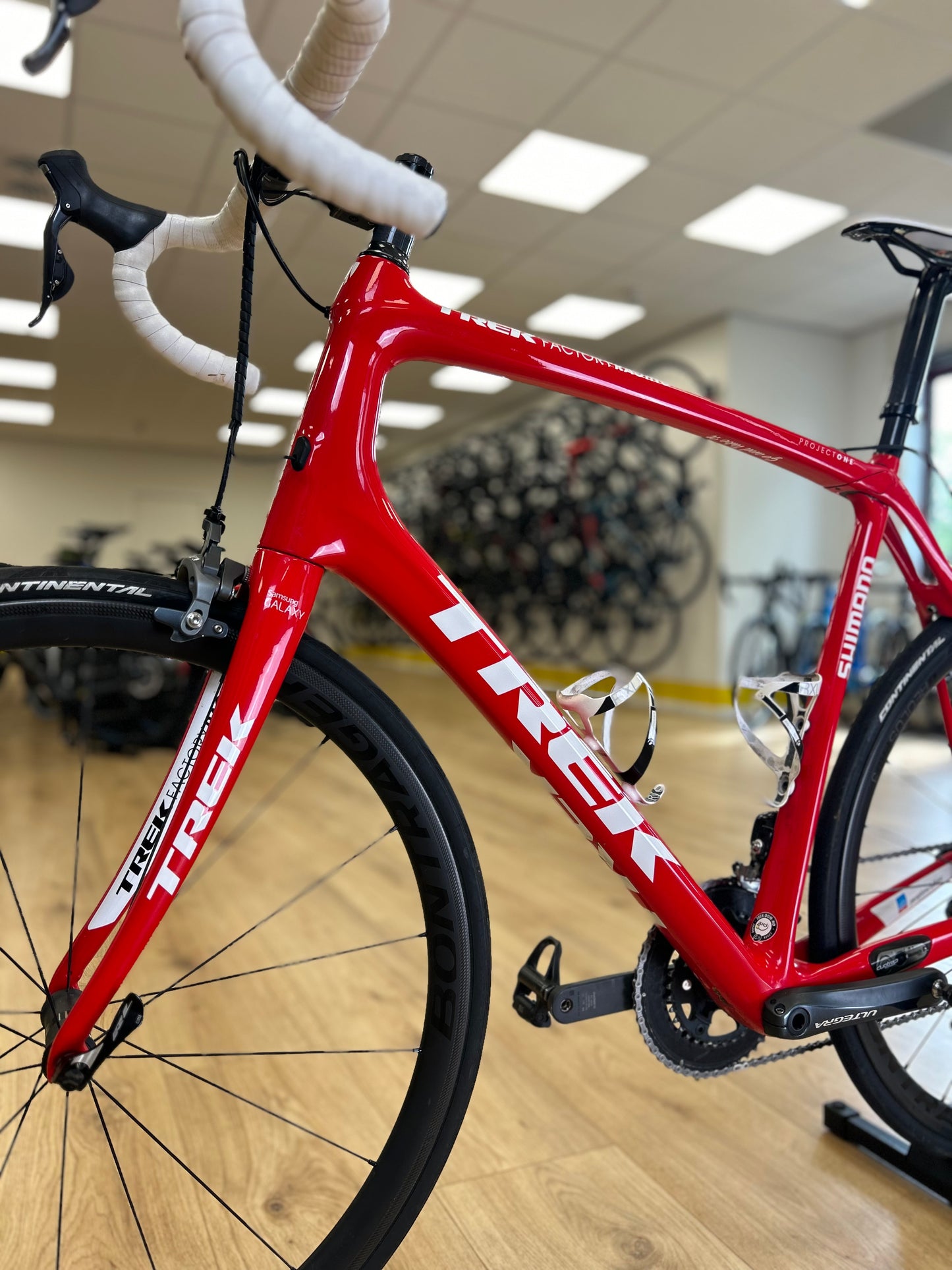 XXL Trek Domane Di2 Full Carbon Road Bike