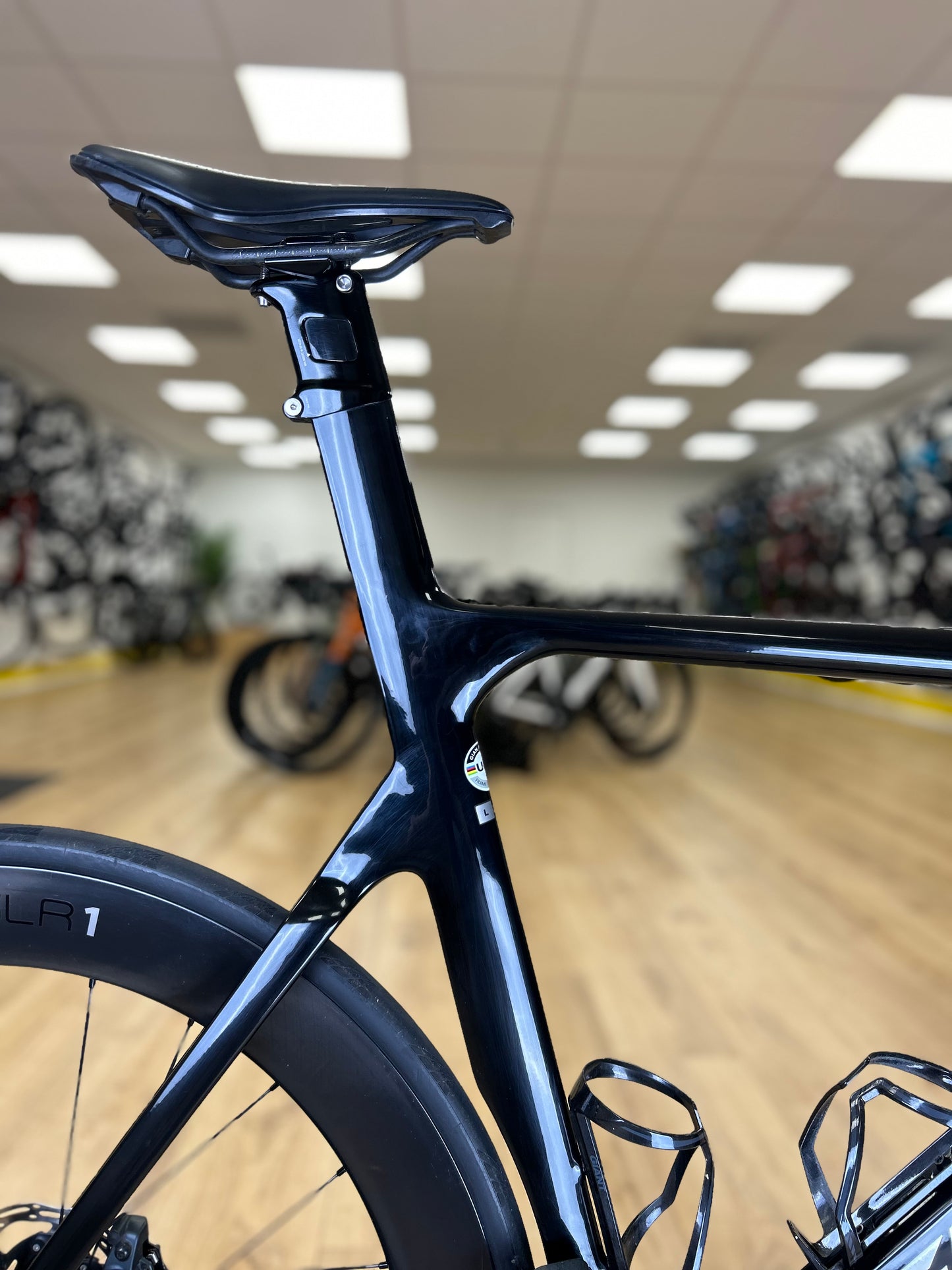 Giant Propel Advanced SL AXS Carbon Road Bike