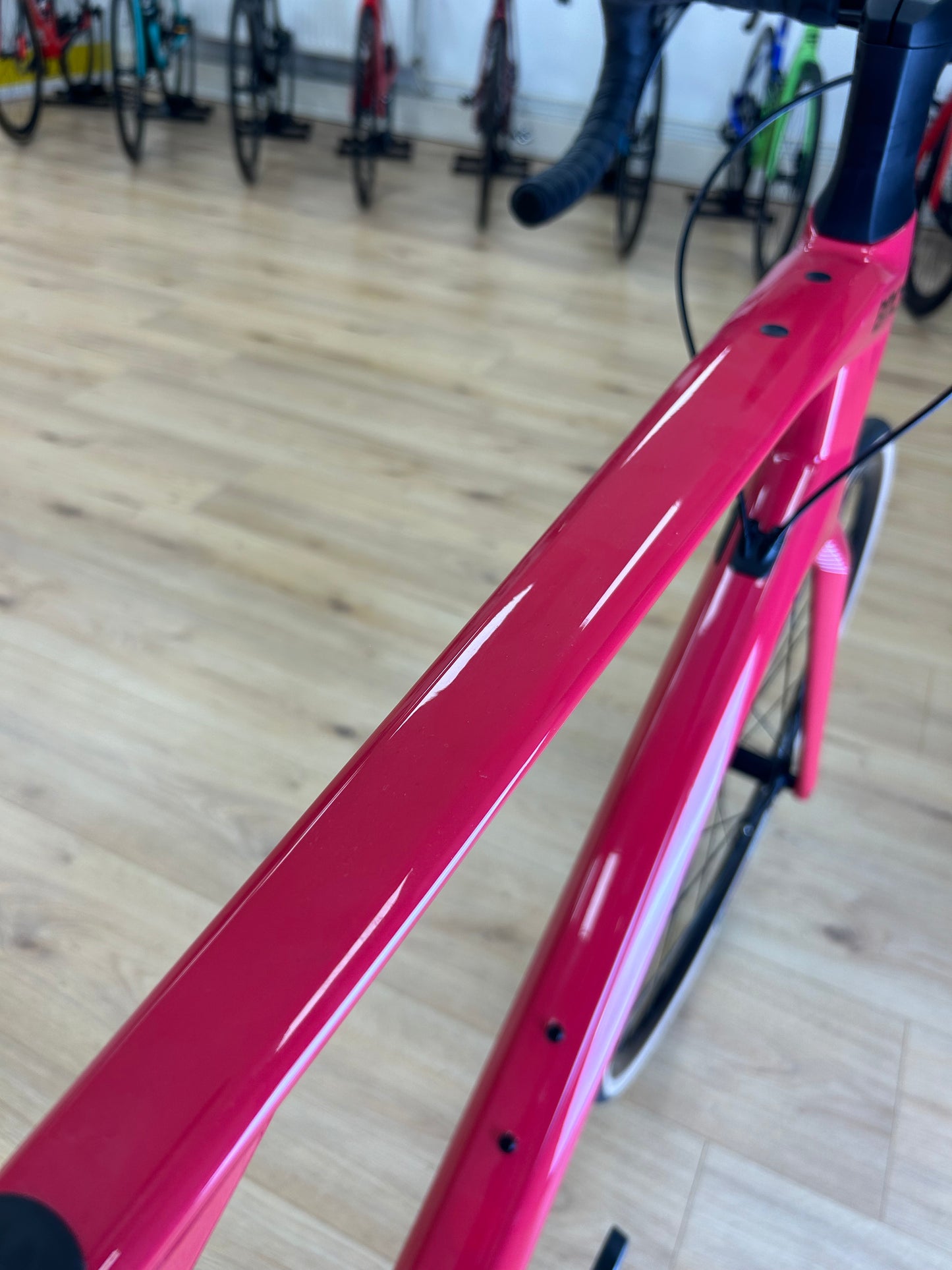NEW - BMC Road Machine Ultegra Carbon Disc Racefiets