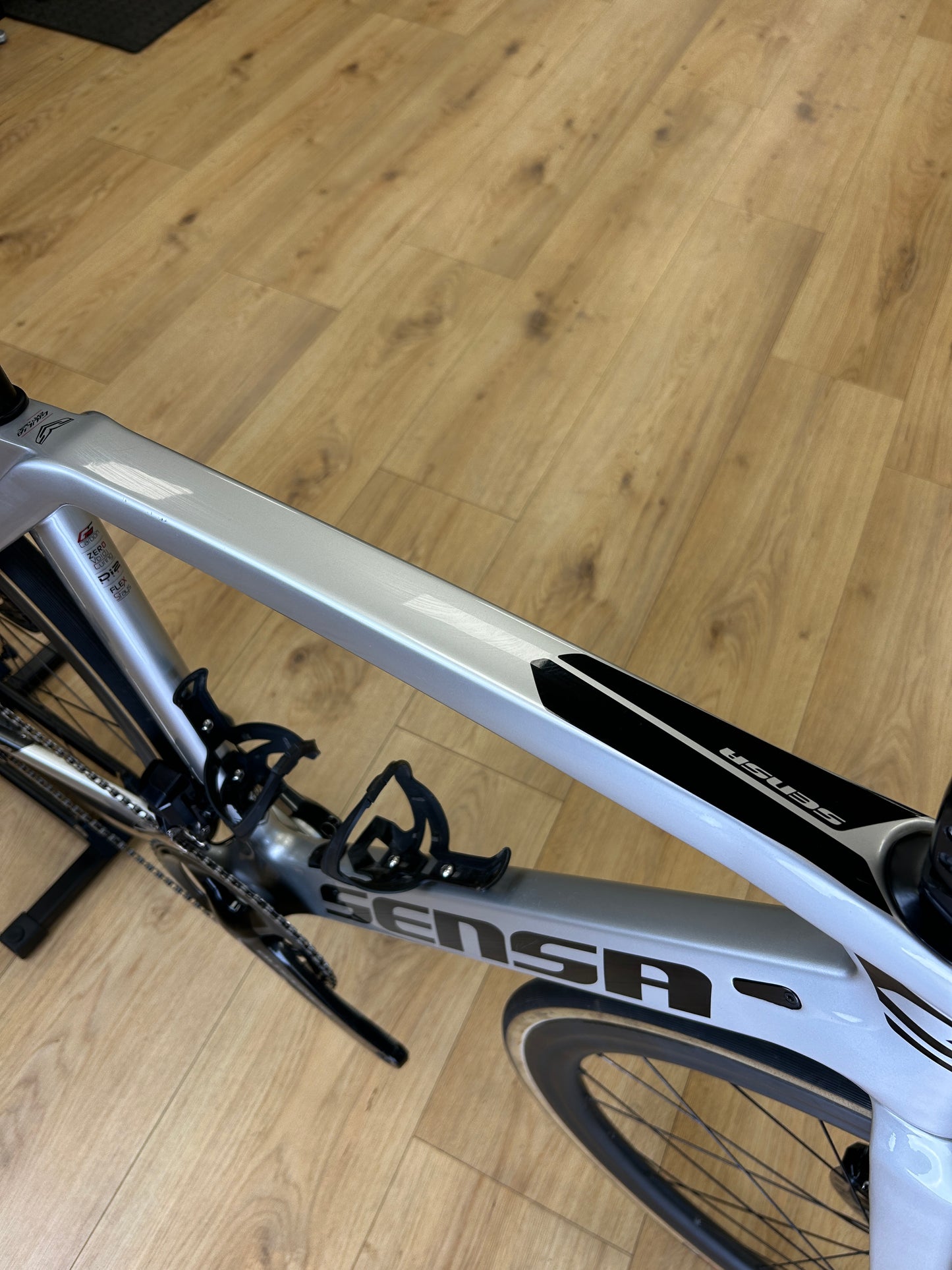Sensa Giulia Evo Di2 Carbon Racefiets