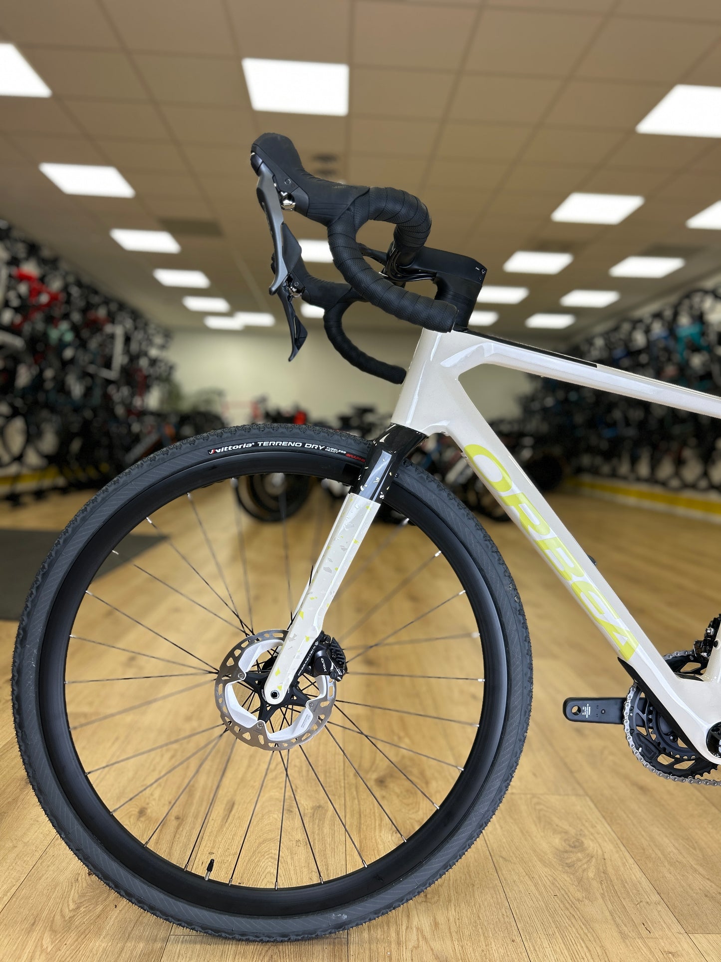0km Showroom Model Orbea Terra Gravel Fiets